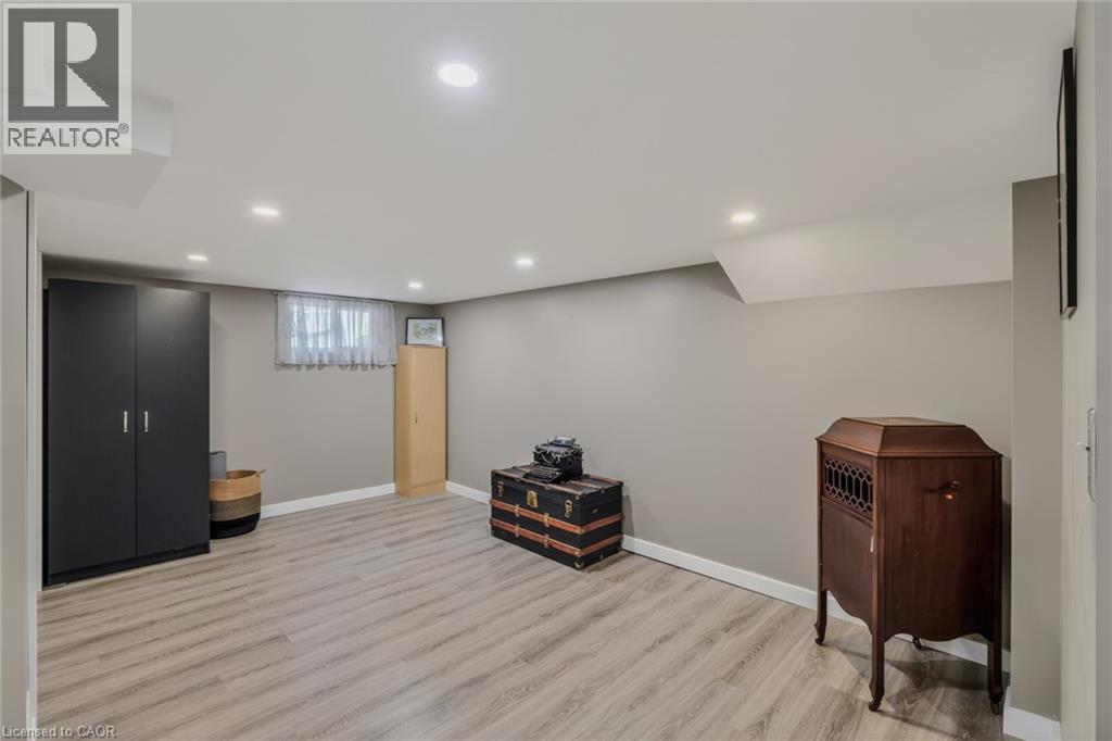 












25 NORTH MAIN Street

,
Simcoe,




Ontario
N3Y2M1

