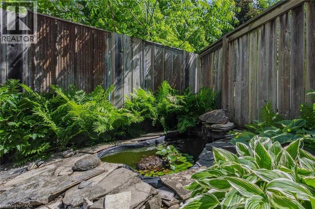 












25 NORTH MAIN Street

,
Simcoe,




Ontario
N3Y2M1

