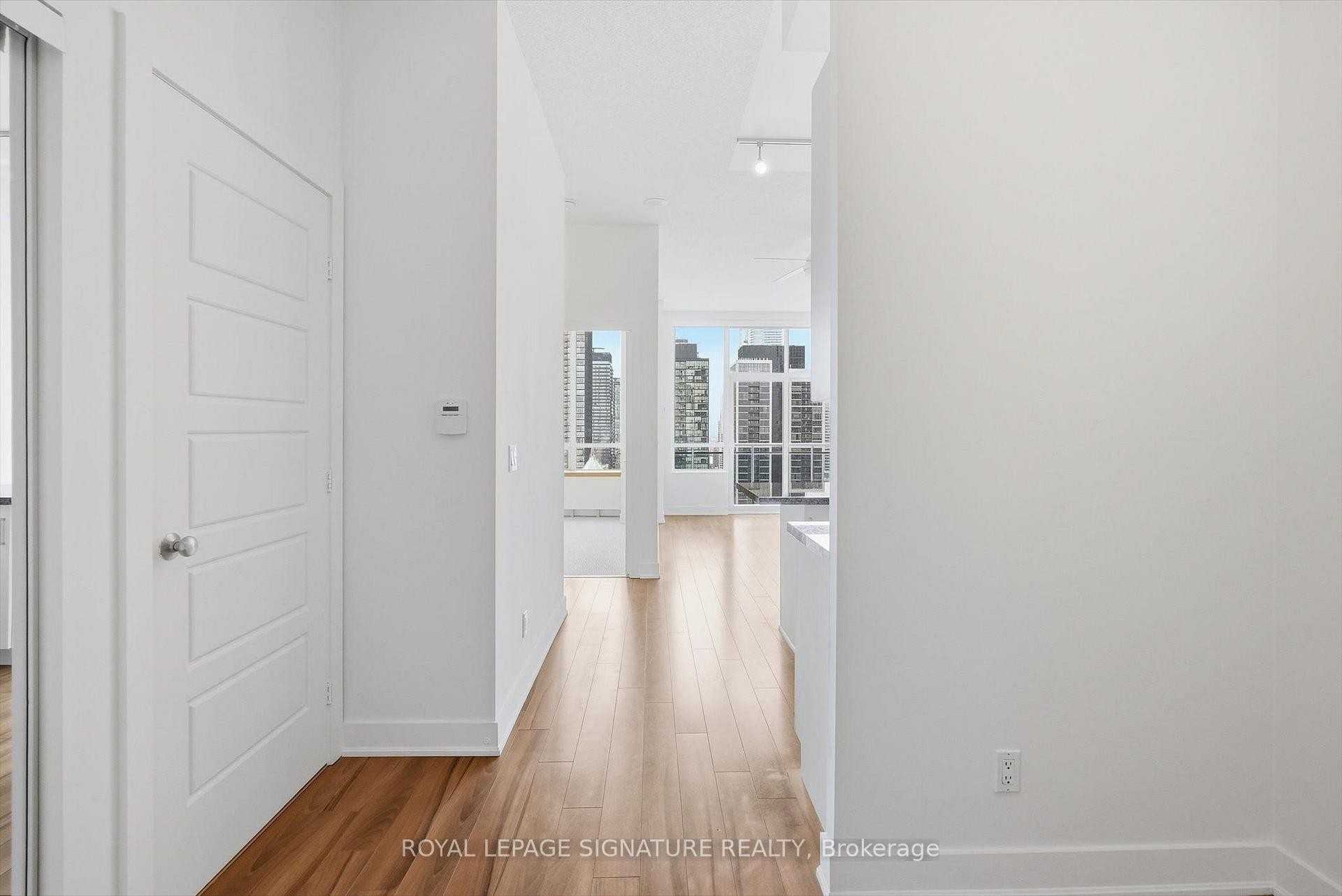 









28


Linden

Street, PH7,
Toronto,




ON
M4Y 0A4

