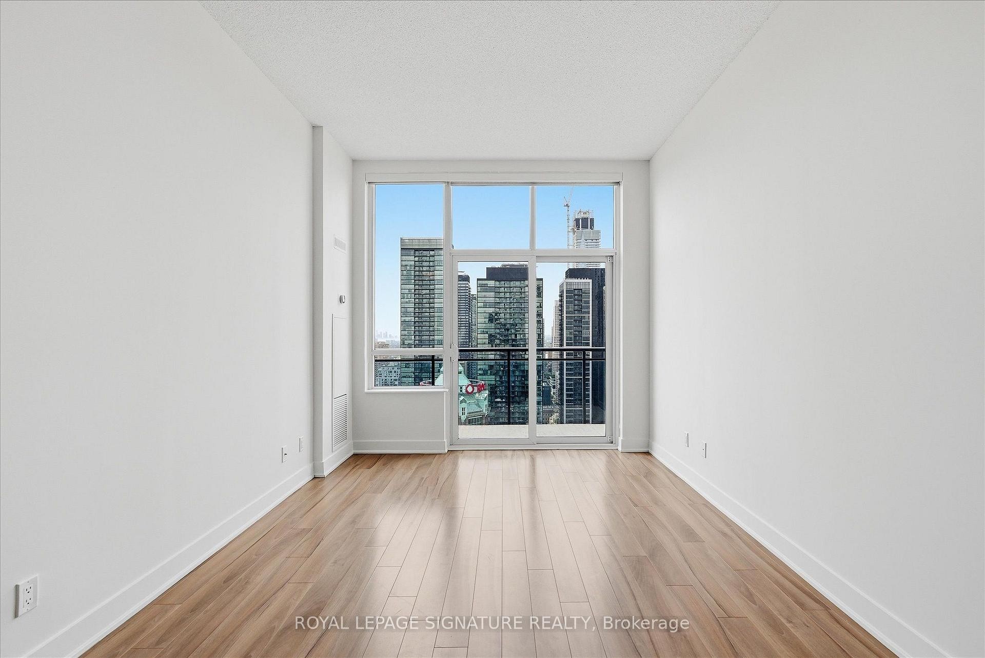 









28


Linden

Street, PH7,
Toronto,




ON
M4Y 0A4

