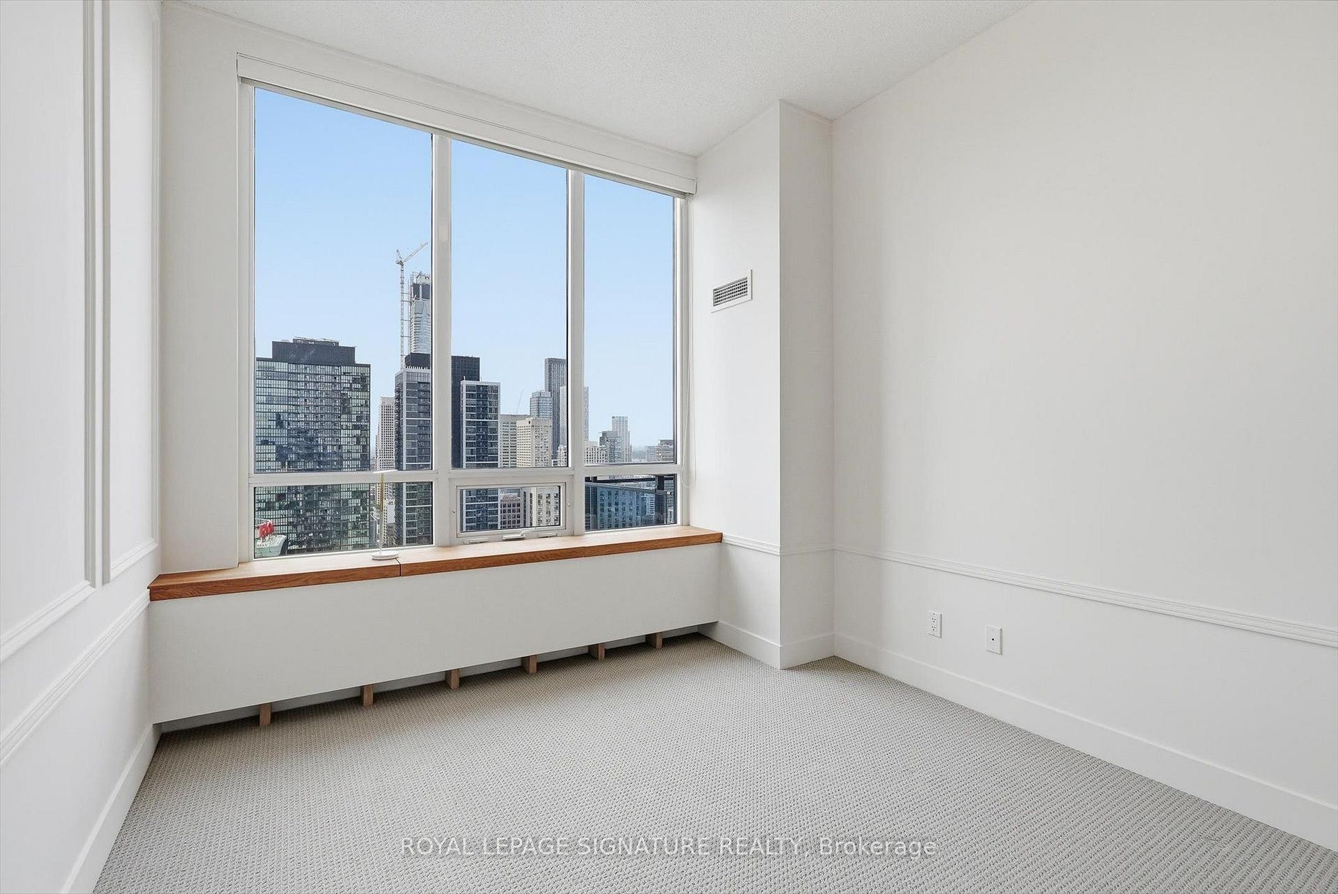 









28


Linden

Street, PH7,
Toronto,




ON
M4Y 0A4

