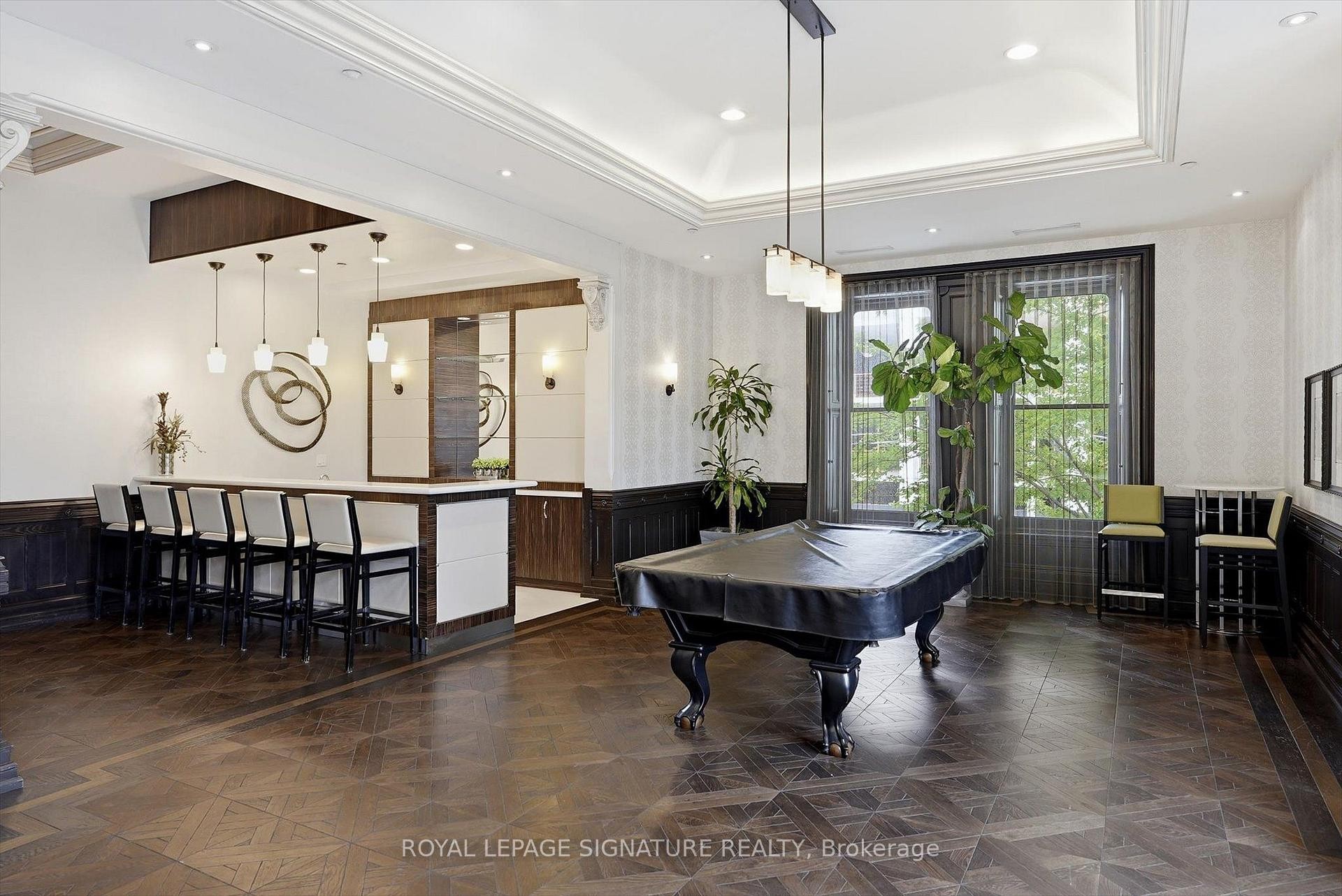 









28


Linden

Street, PH7,
Toronto,




ON
M4Y 0A4

