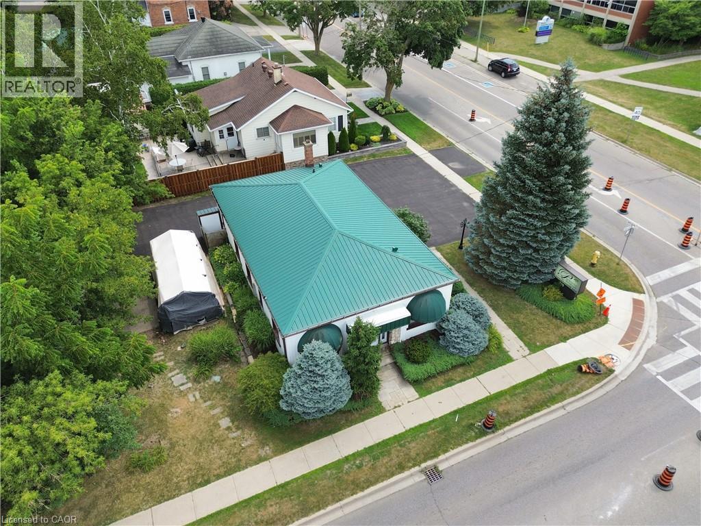 












205 NORFOLK Street N

,
Simcoe,




Ontario
N3Y3N9

