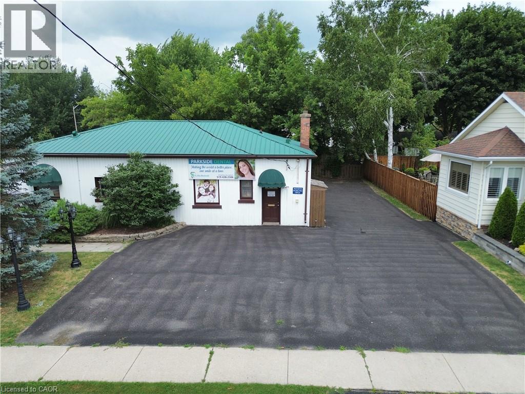 












205 NORFOLK Street N

,
Simcoe,




Ontario
N3Y3N9

