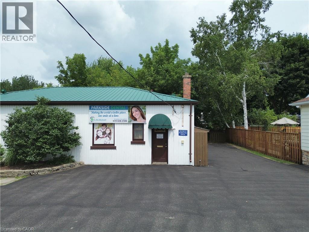 












205 NORFOLK Street N

,
Simcoe,




Ontario
N3Y3N9


