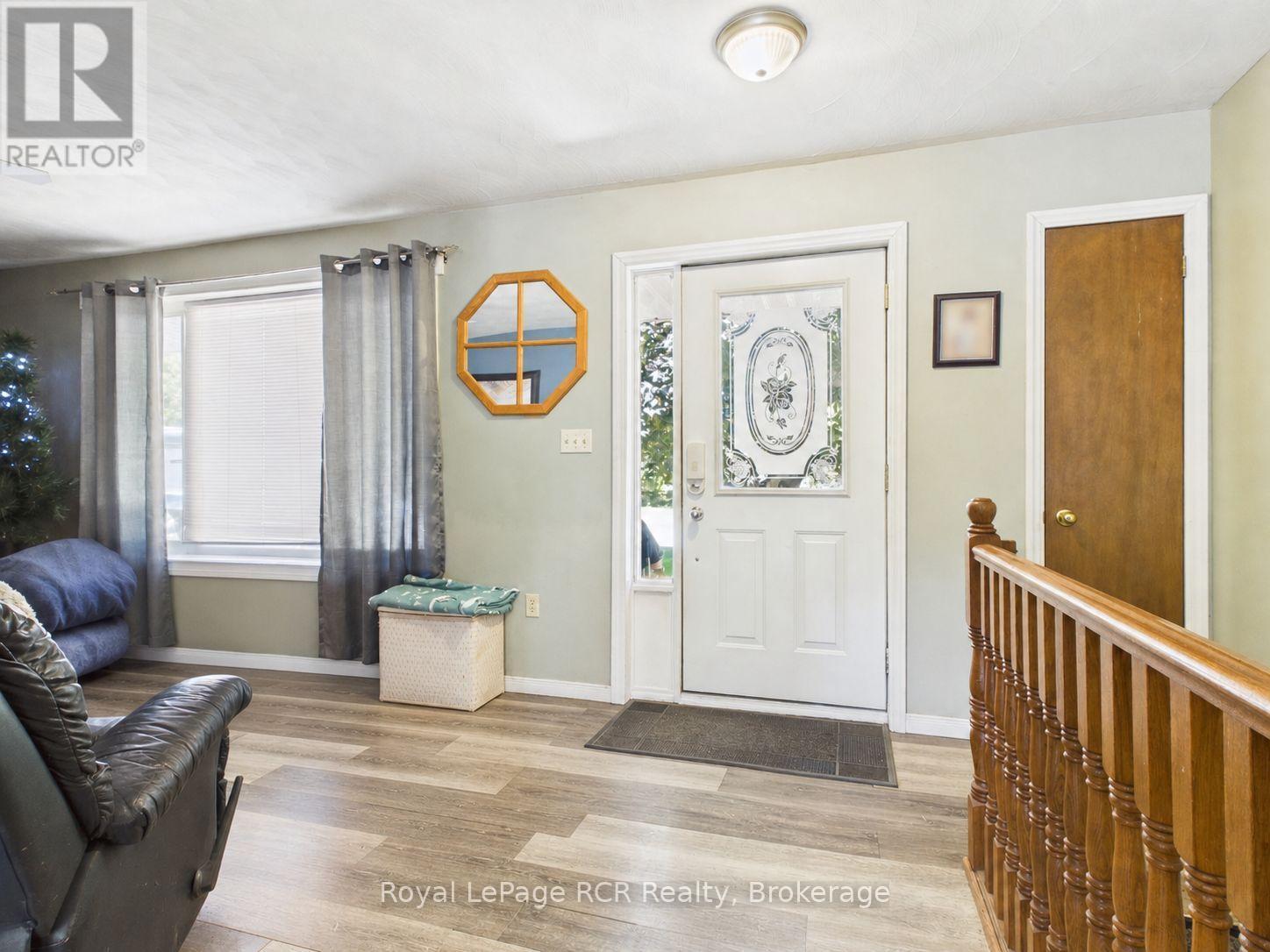 












96 JAMES STREET

,
North Huron (Wingham),




Ontario
N0G2W0

