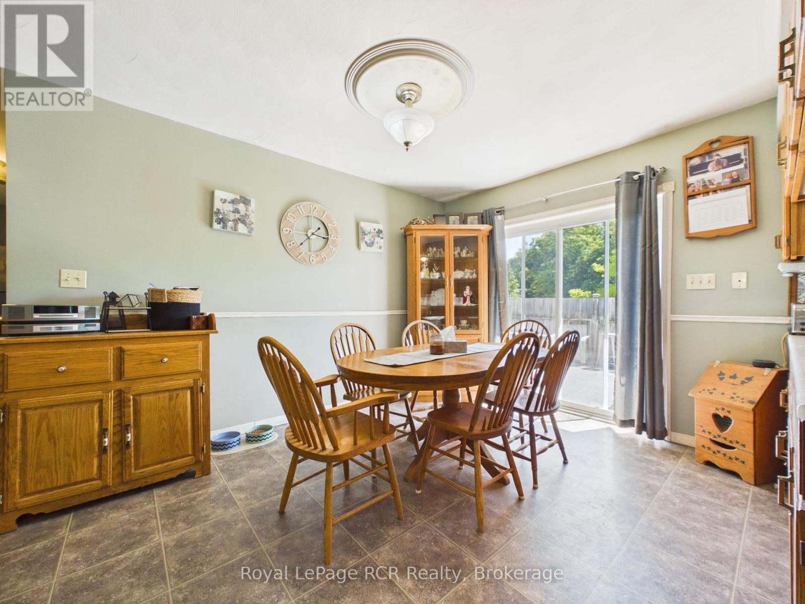












96 JAMES STREET

,
North Huron (Wingham),




Ontario
N0G2W0

