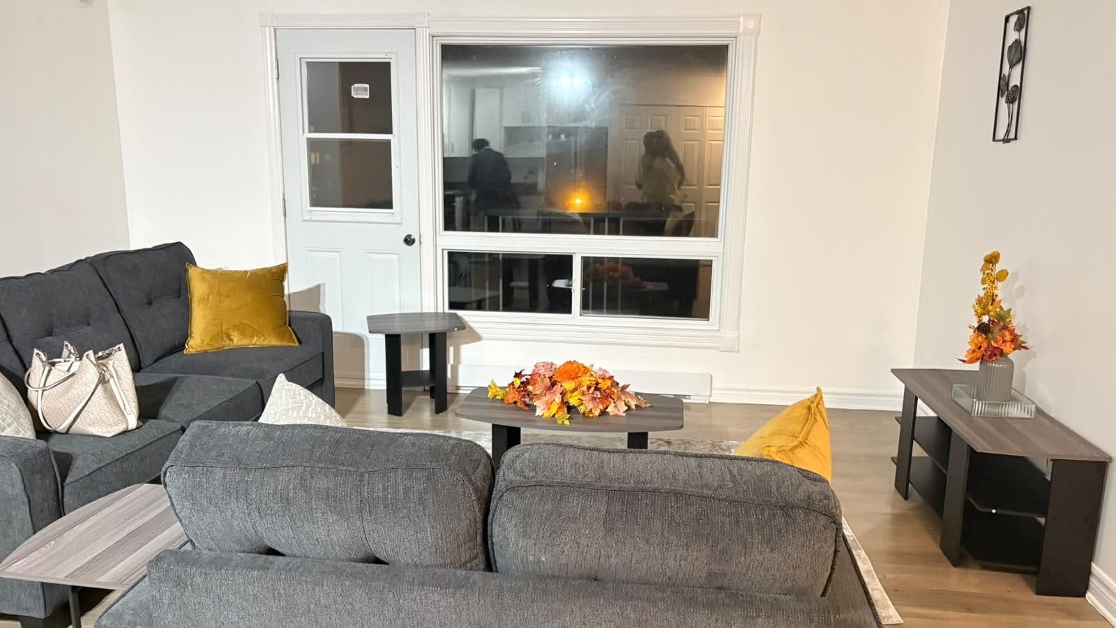 









90


Rue Front

, 402,
Gatineau (Aylmer),




QC
J9H6E9

