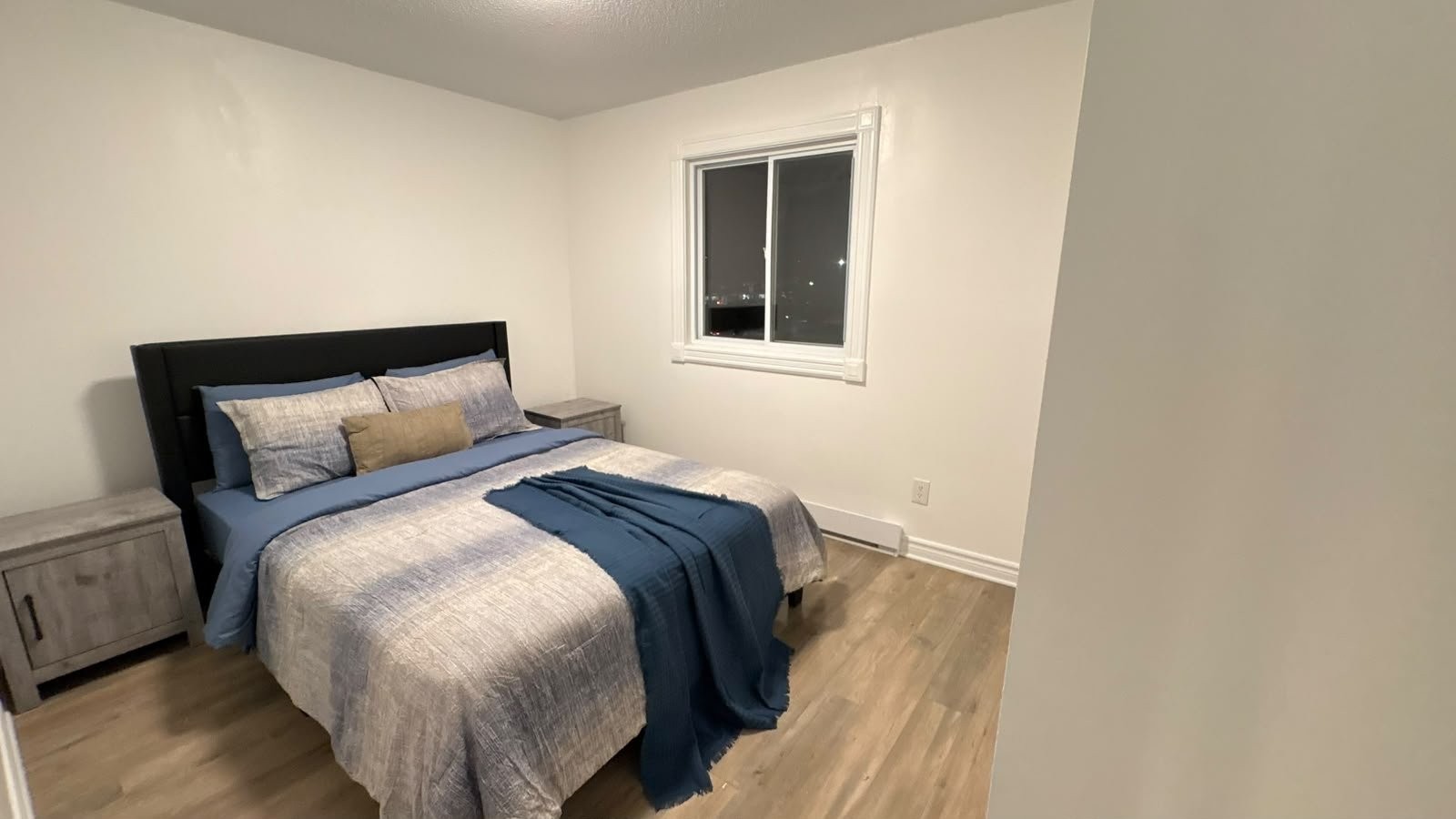









90


Rue Front

, 402,
Gatineau (Aylmer),




QC
J9H6E9

