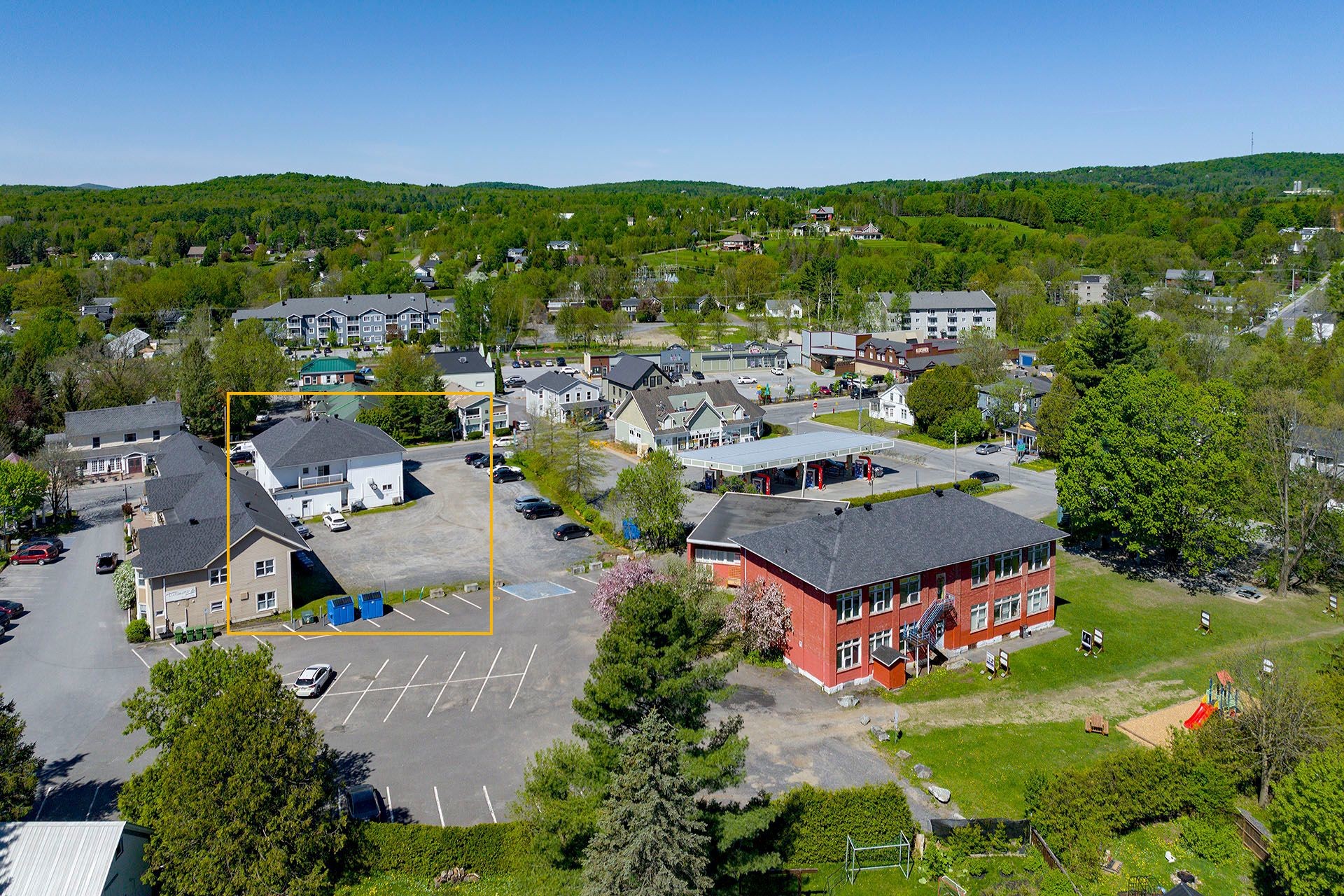 









22Z


Rue Principale N.

,
Sutton,




QC
J0E2K0

