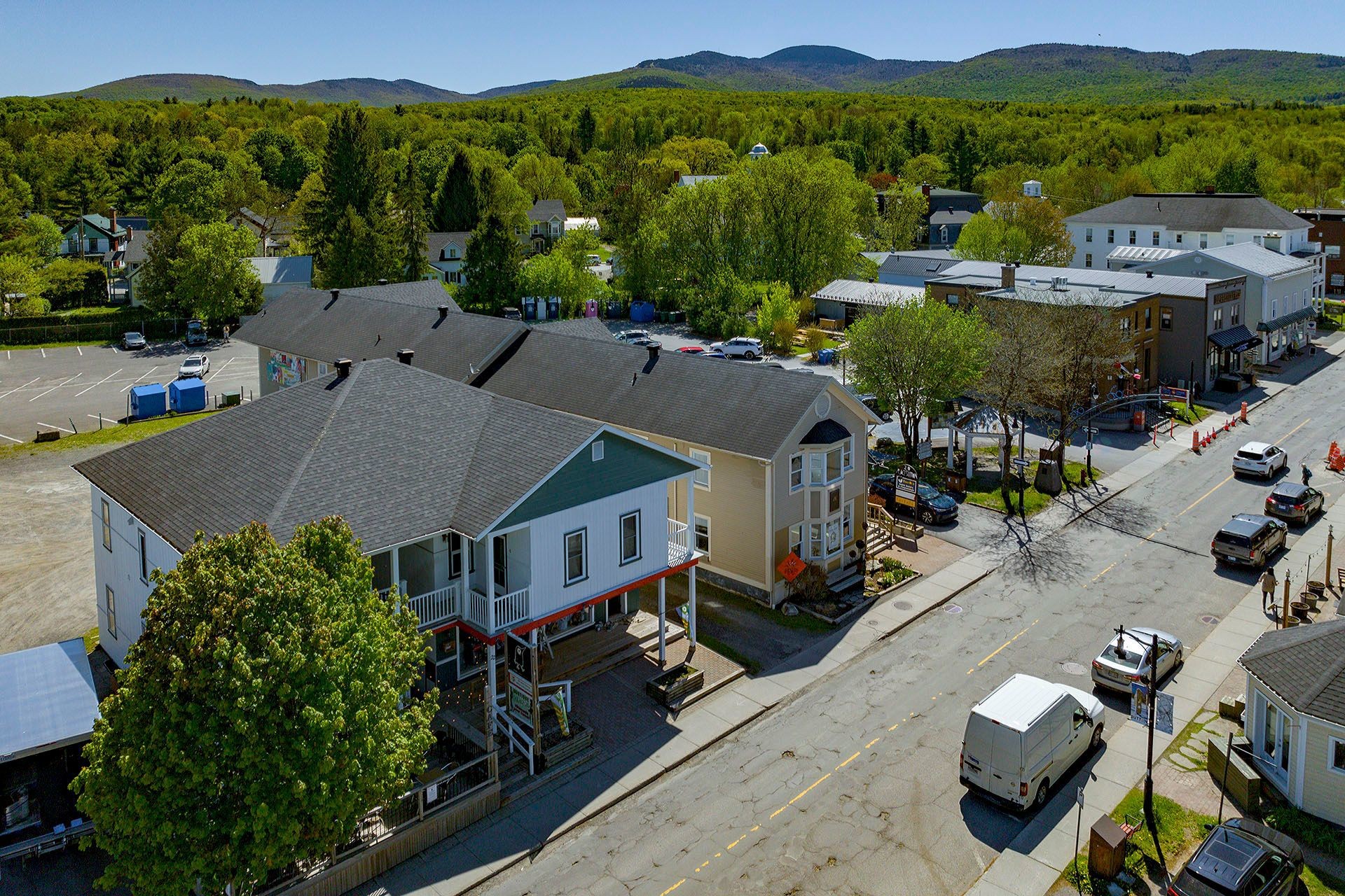 









22Z


Rue Principale N.

,
Sutton,




QC
J0E2K0

