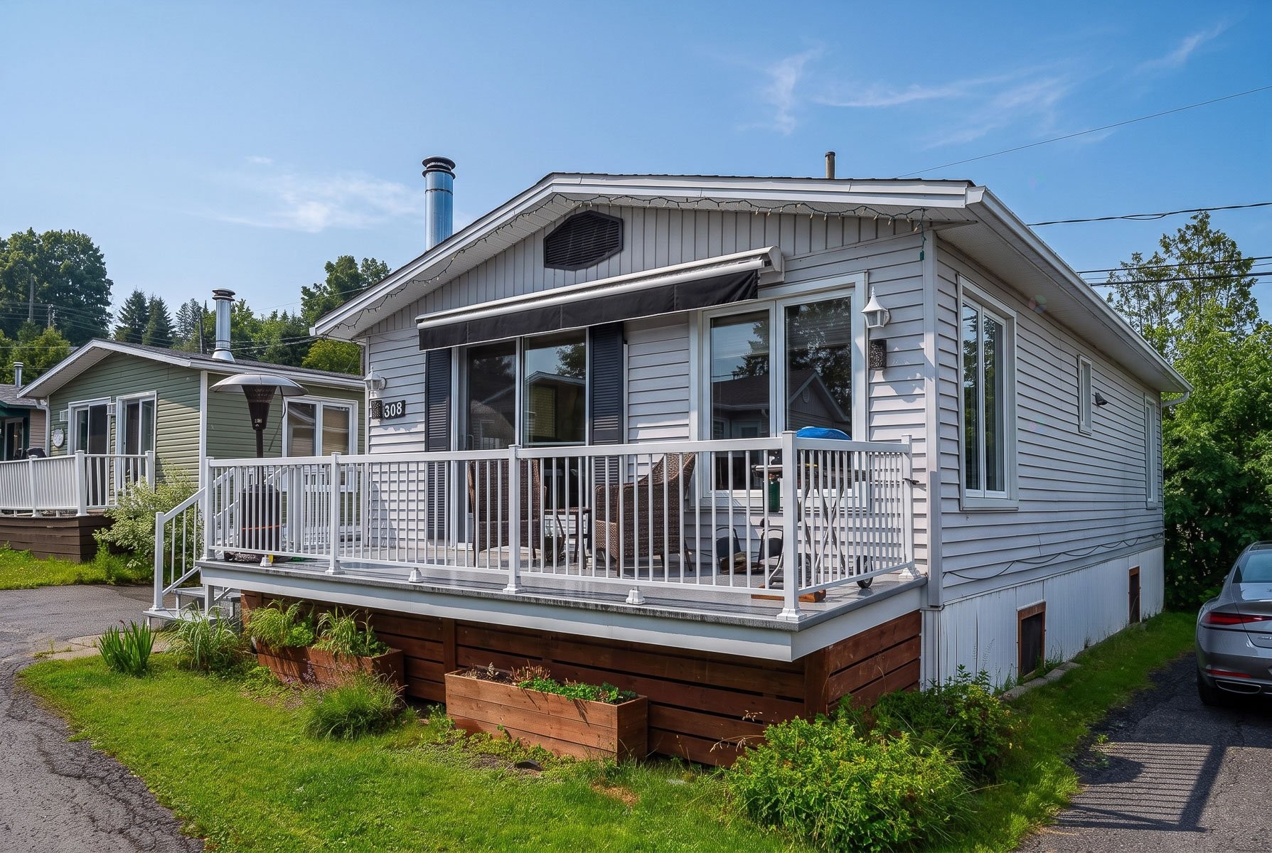 









308


Ch. des Habitations-des-Monts

,
Saint-Sauveur,




QC
J0R1R3

