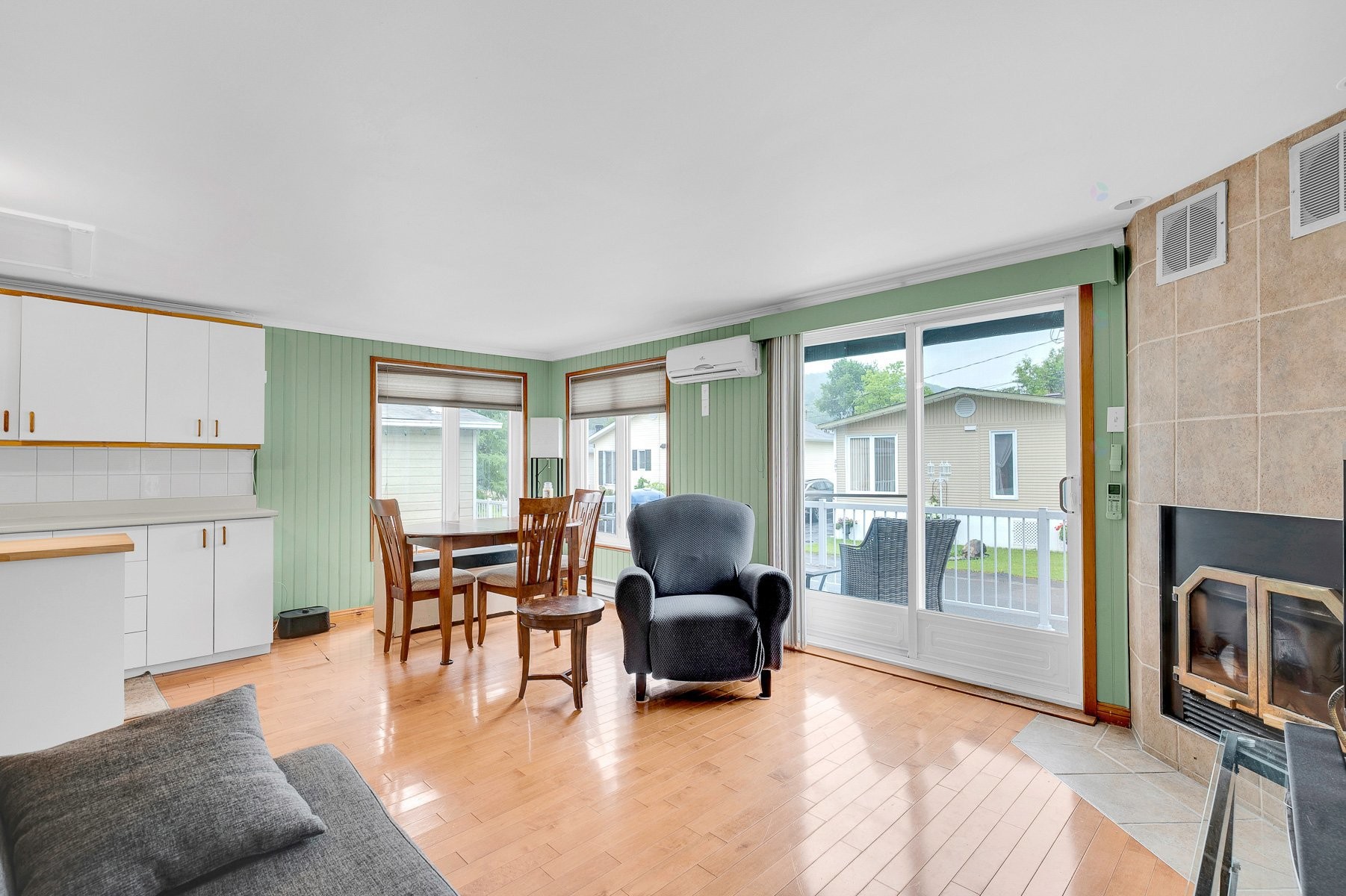 









308


Ch. des Habitations-des-Monts

,
Saint-Sauveur,




QC
J0R1R3

