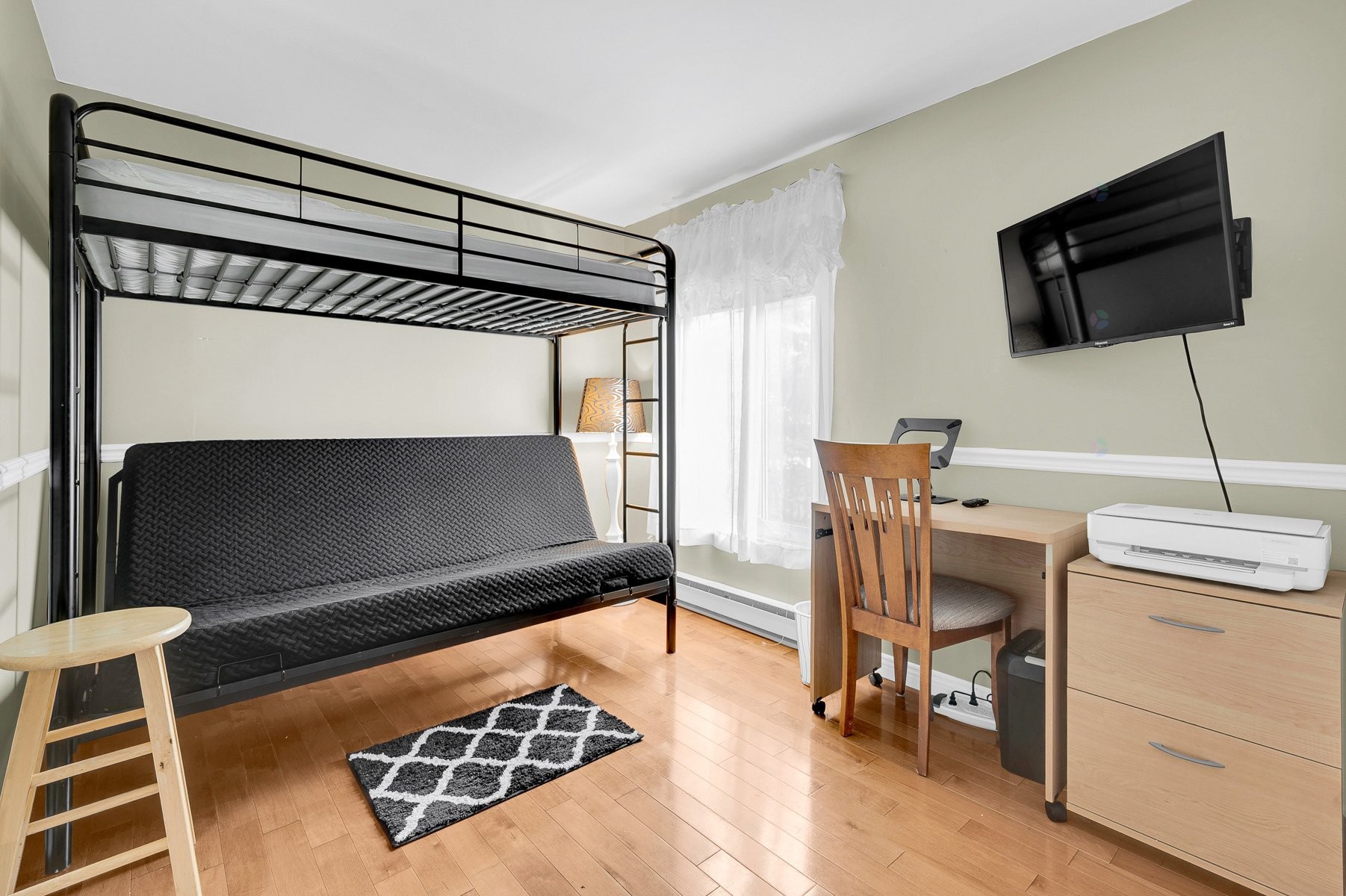 









308


Ch. des Habitations-des-Monts

,
Saint-Sauveur,




QC
J0R1R3

