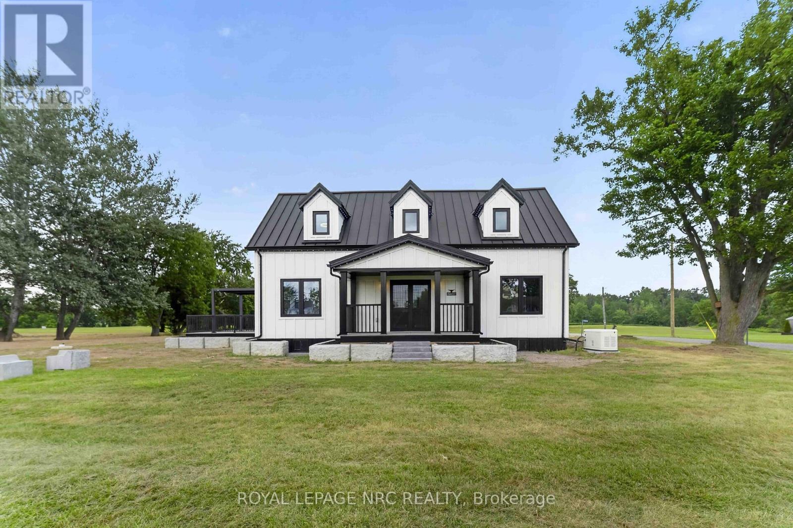 












52806 PUTMAN ROAD

,
Wainfleet (Marshville/Winger),




Ontario
L0S1V0

