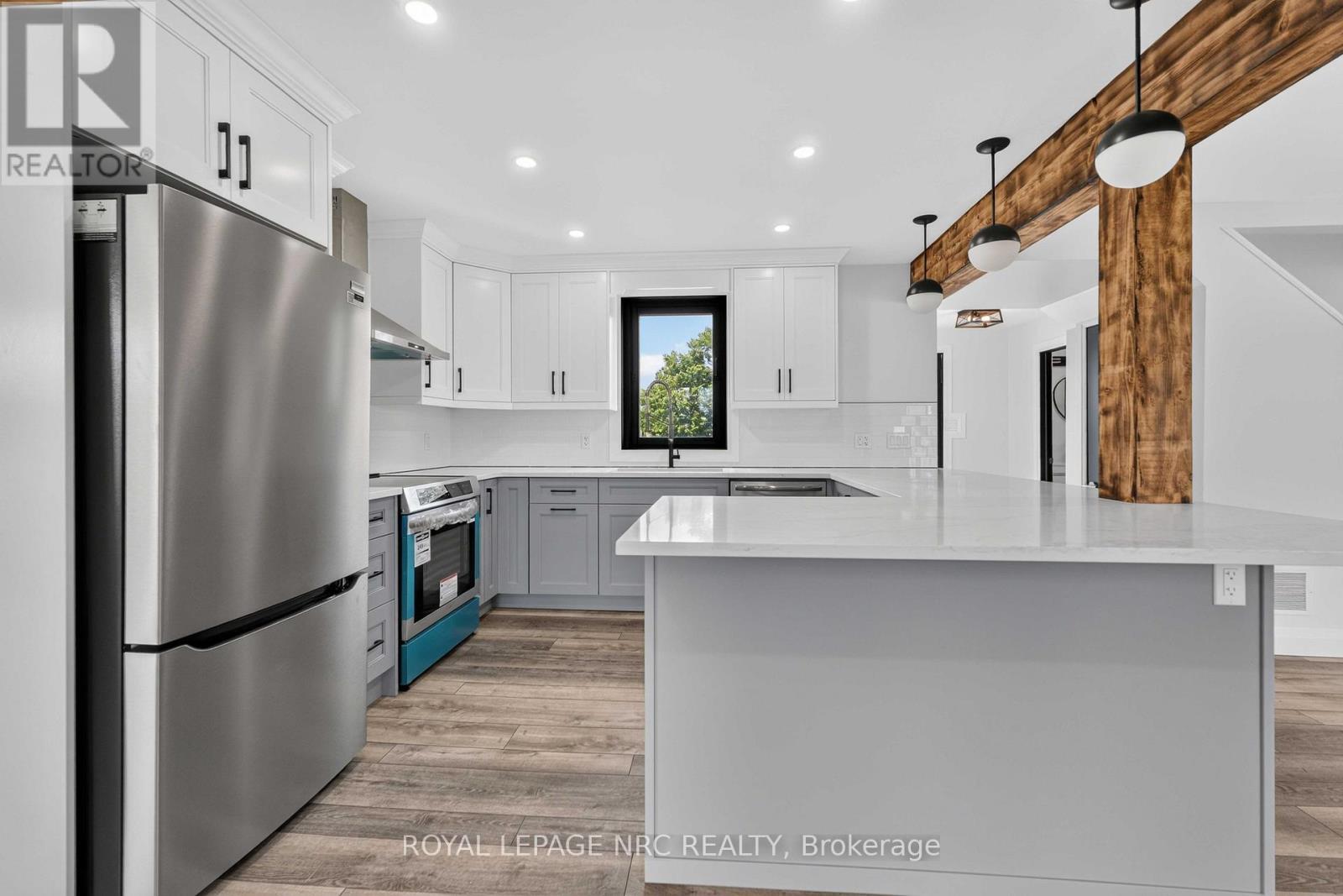 












52806 PUTMAN ROAD

,
Wainfleet (Marshville/Winger),




Ontario
L0S1V0

