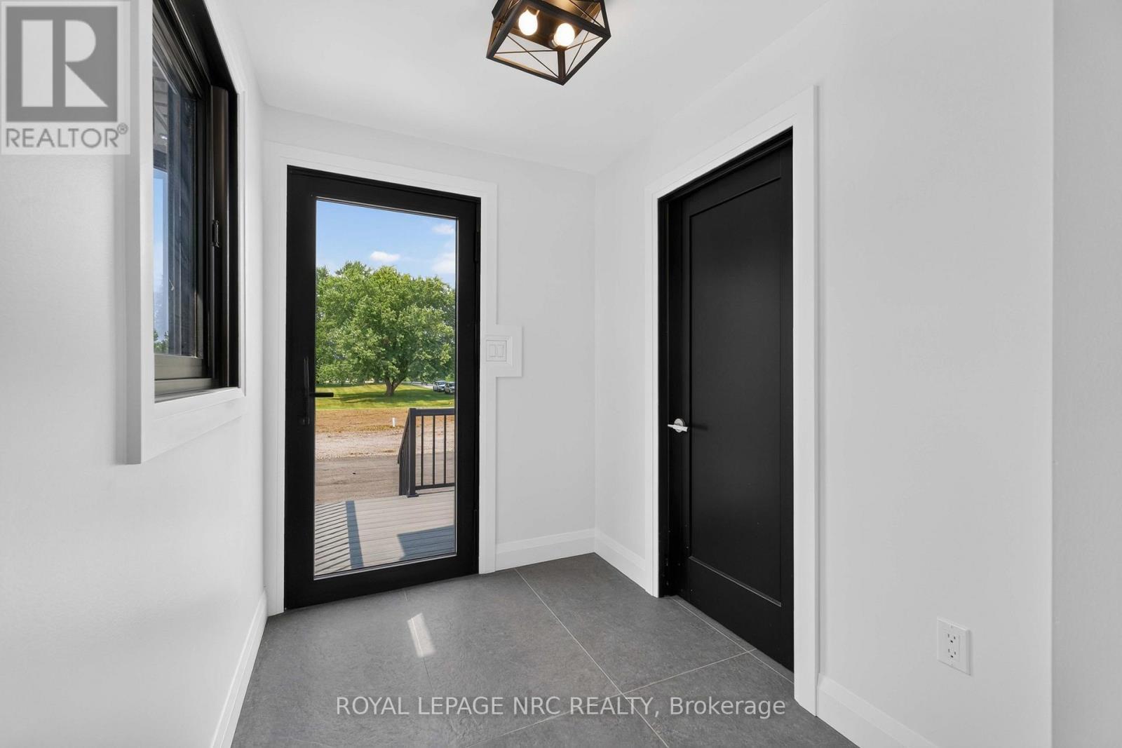 












52806 PUTMAN ROAD

,
Wainfleet (Marshville/Winger),




Ontario
L0S1V0

