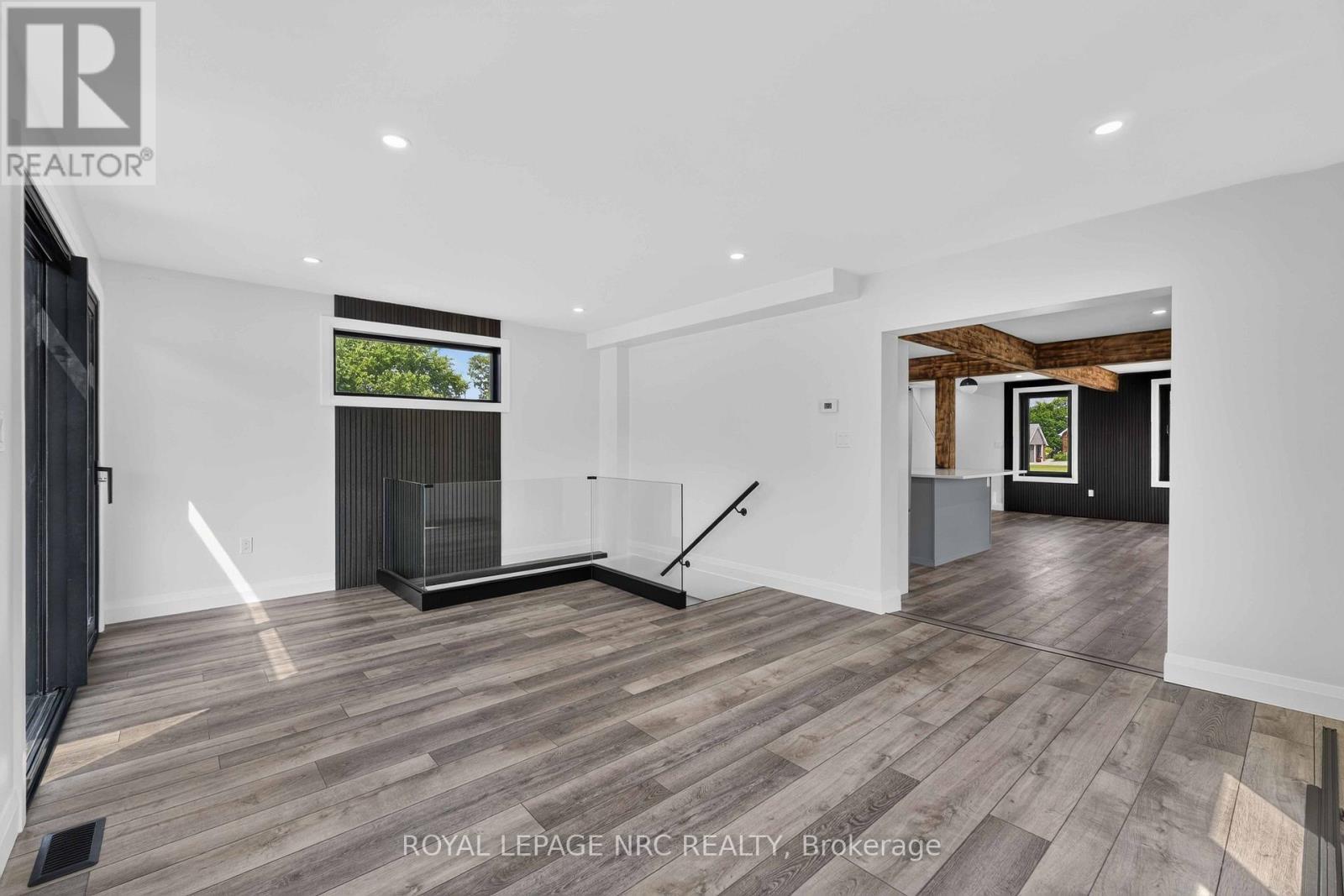 












52806 PUTMAN ROAD

,
Wainfleet (Marshville/Winger),




Ontario
L0S1V0

