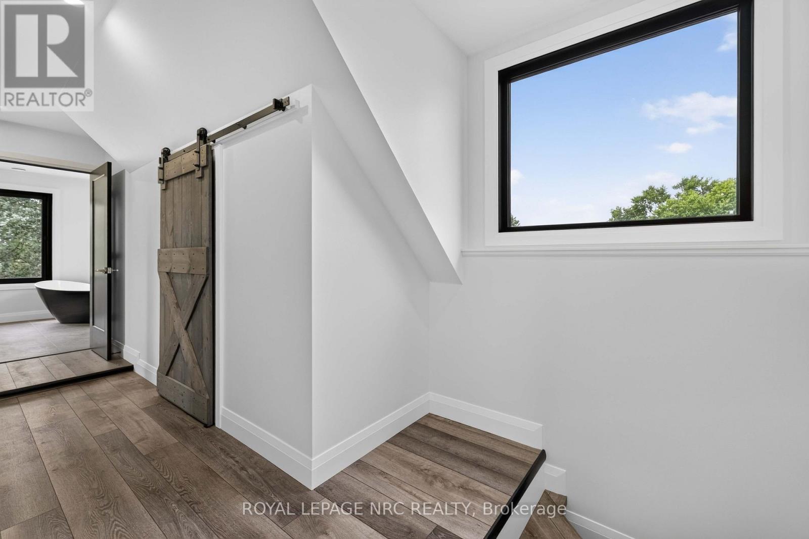












52806 PUTMAN ROAD

,
Wainfleet (Marshville/Winger),




Ontario
L0S1V0

