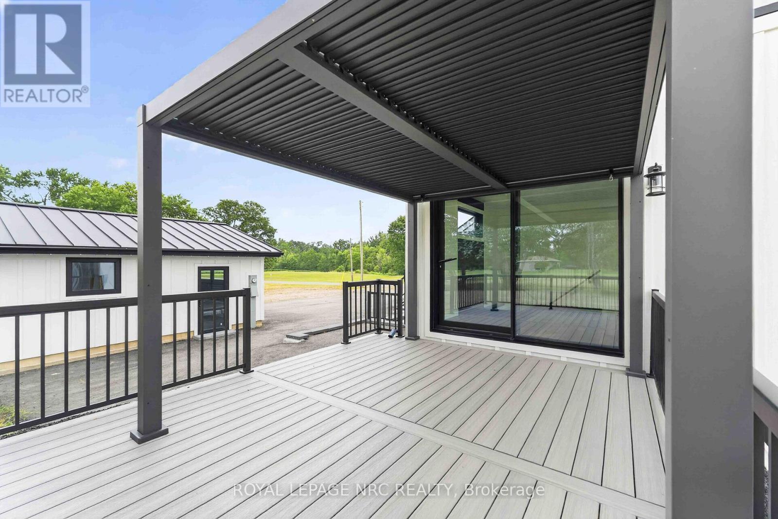 












52806 PUTMAN ROAD

,
Wainfleet (Marshville/Winger),




Ontario
L0S1V0

