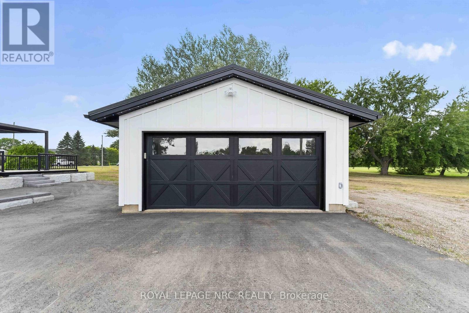 












52806 PUTMAN ROAD

,
Wainfleet (Marshville/Winger),




Ontario
L0S1V0


