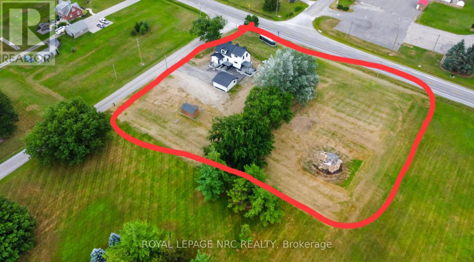 












52806 PUTMAN ROAD

,
Wainfleet (Marshville/Winger),




Ontario
L0S1V0

