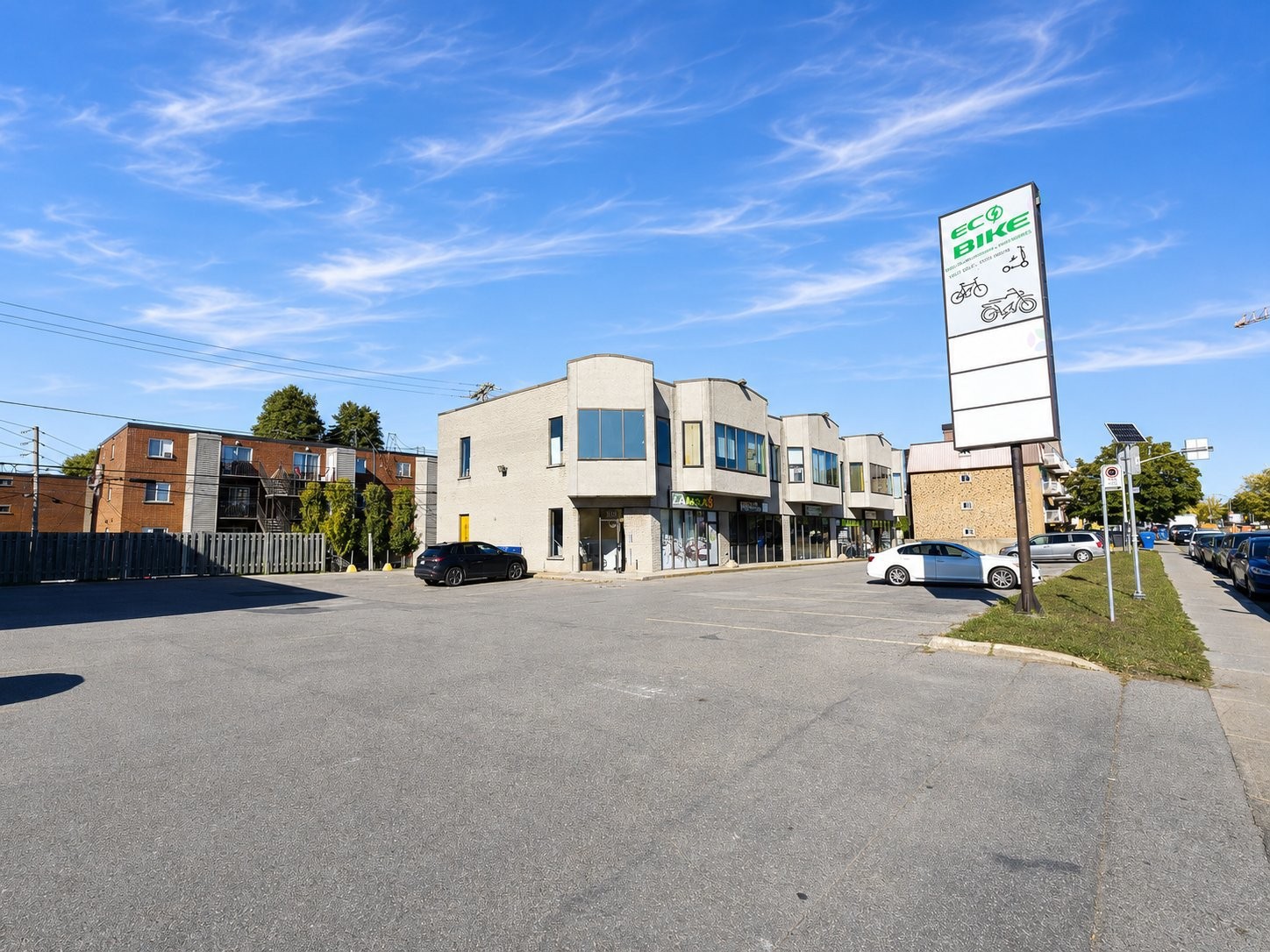 









495

 - 515


Boul. de la Concorde O.

,
Laval (Laval-des-Rapides),




QC
H7N5L9


