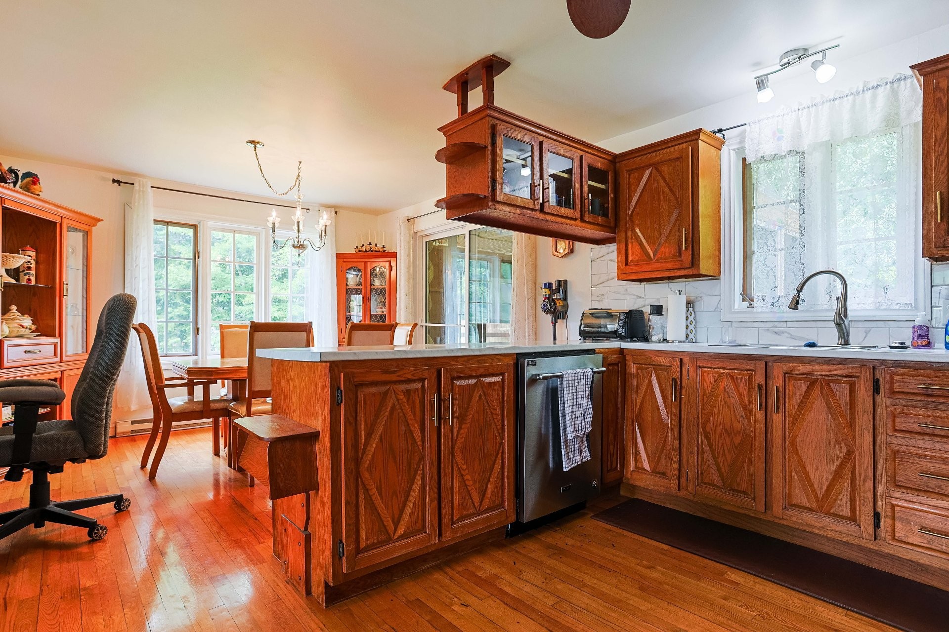 









770


Ch. Juneau

,
Shawinigan,




QC
G9R1M1

