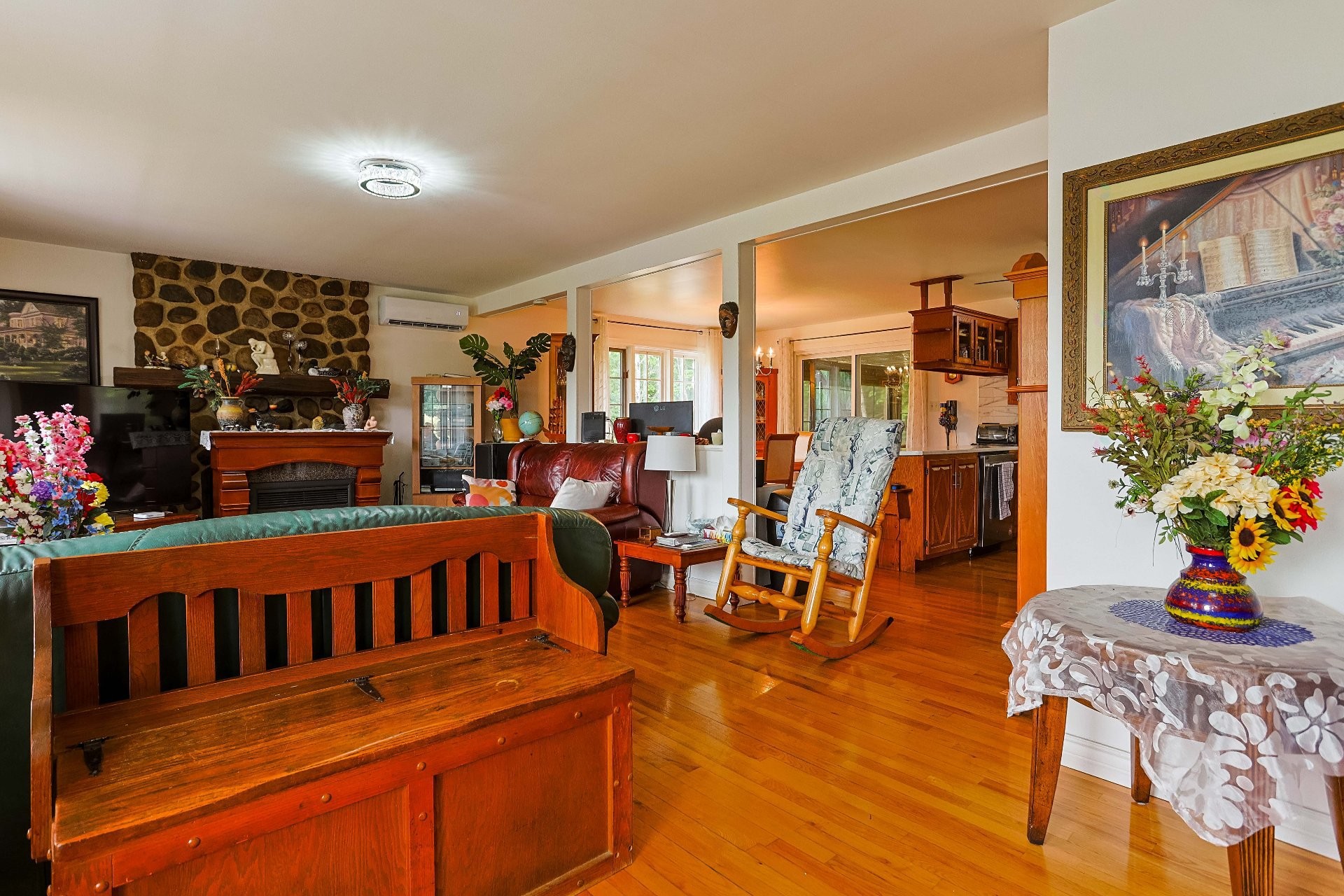 









770


Ch. Juneau

,
Shawinigan,




QC
G9R1M1

