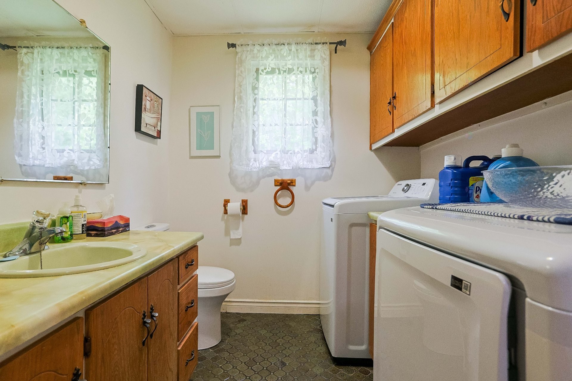 









770


Ch. Juneau

,
Shawinigan,




QC
G9R1M1

