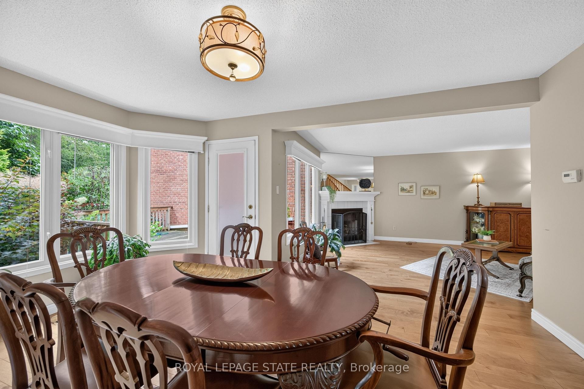 









151


Mcniven

Road, 11,
Hamilton,




ON
L9G 4S7


