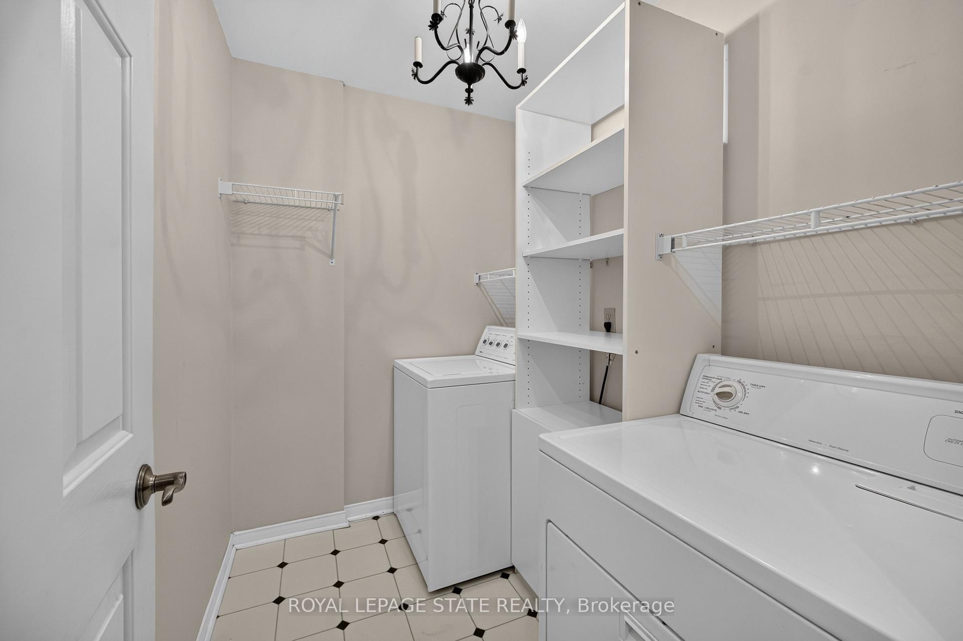 









151


Mcniven

Road, 11,
Hamilton,




ON
L9G 4S7

