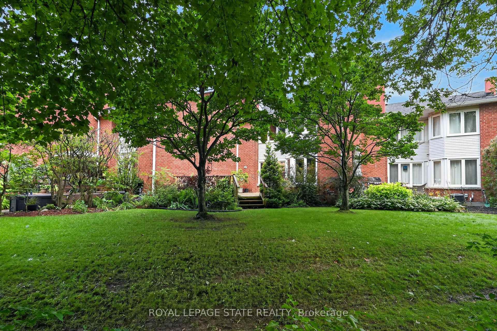 









151


Mcniven

Road, 11,
Hamilton,




ON
L9G 4S7

