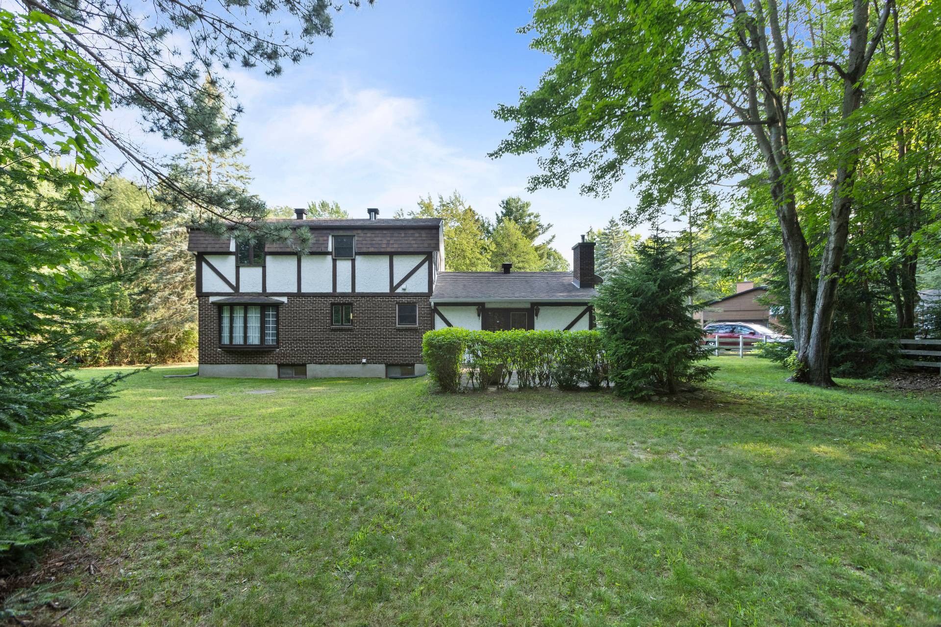 









2444


Place Surrey

,
Saint-Lazare,




QC
J7T2B1

