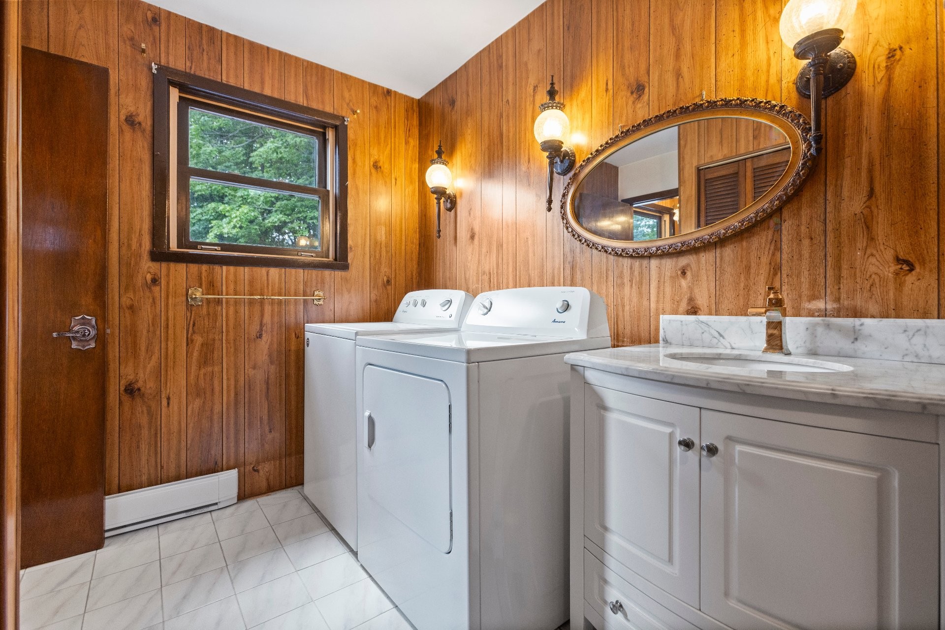 









2444


Place Surrey

,
Saint-Lazare,




QC
J7T2B1

