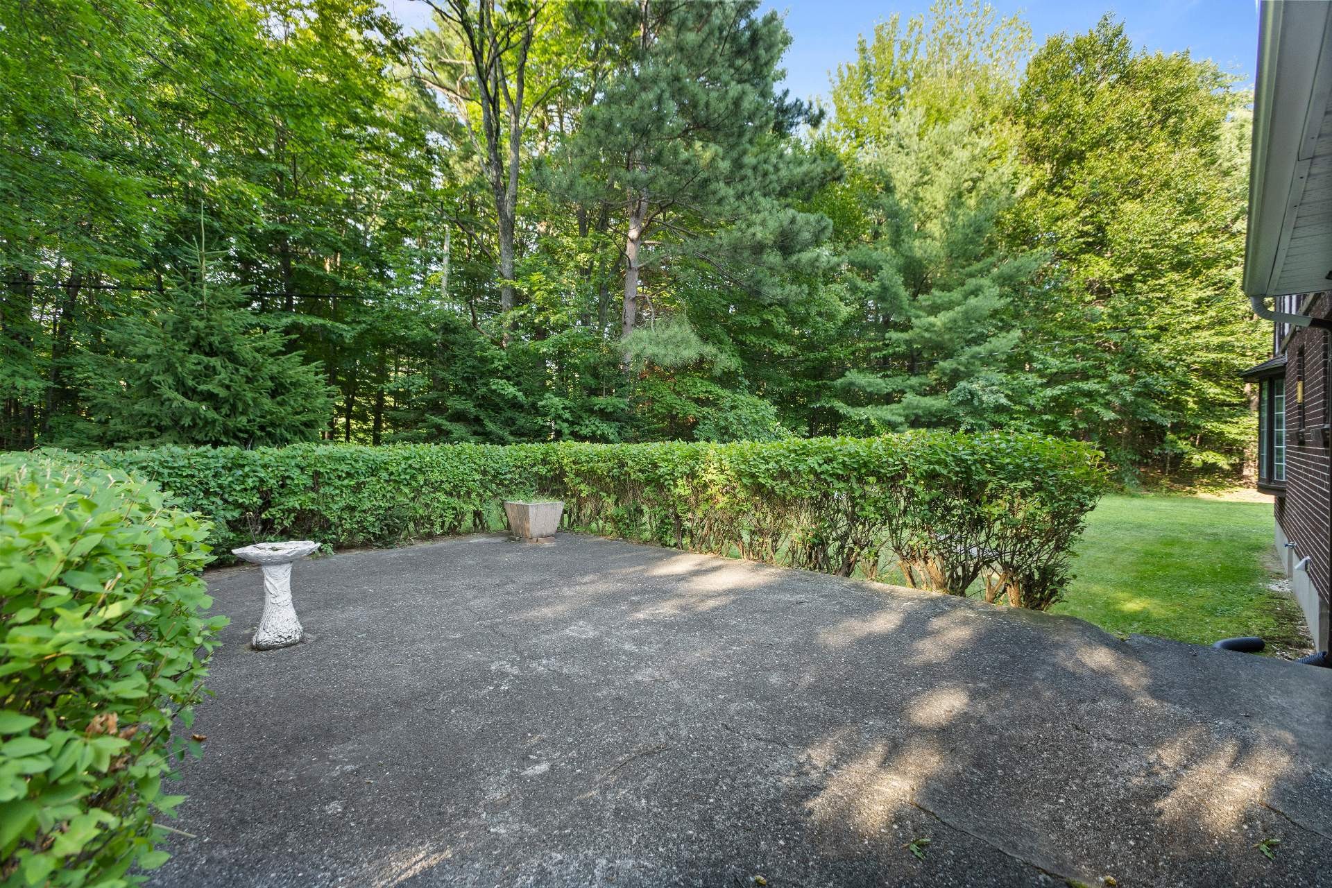 









2444


Place Surrey

,
Saint-Lazare,




QC
J7T2B1

