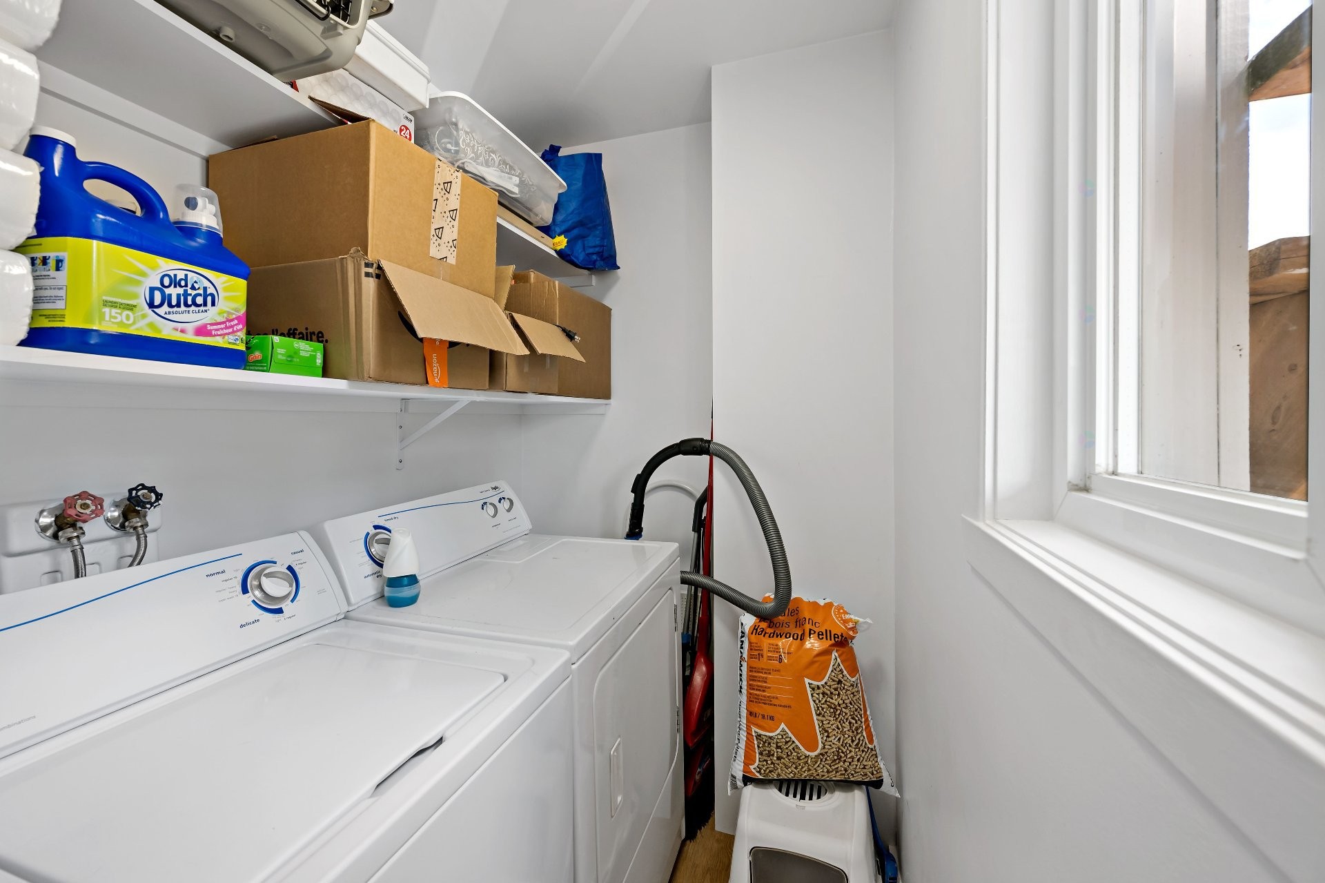 









215

 - 217


Ch. Paquette

,
Mont-Tremblant,




QC
J8E2A7

