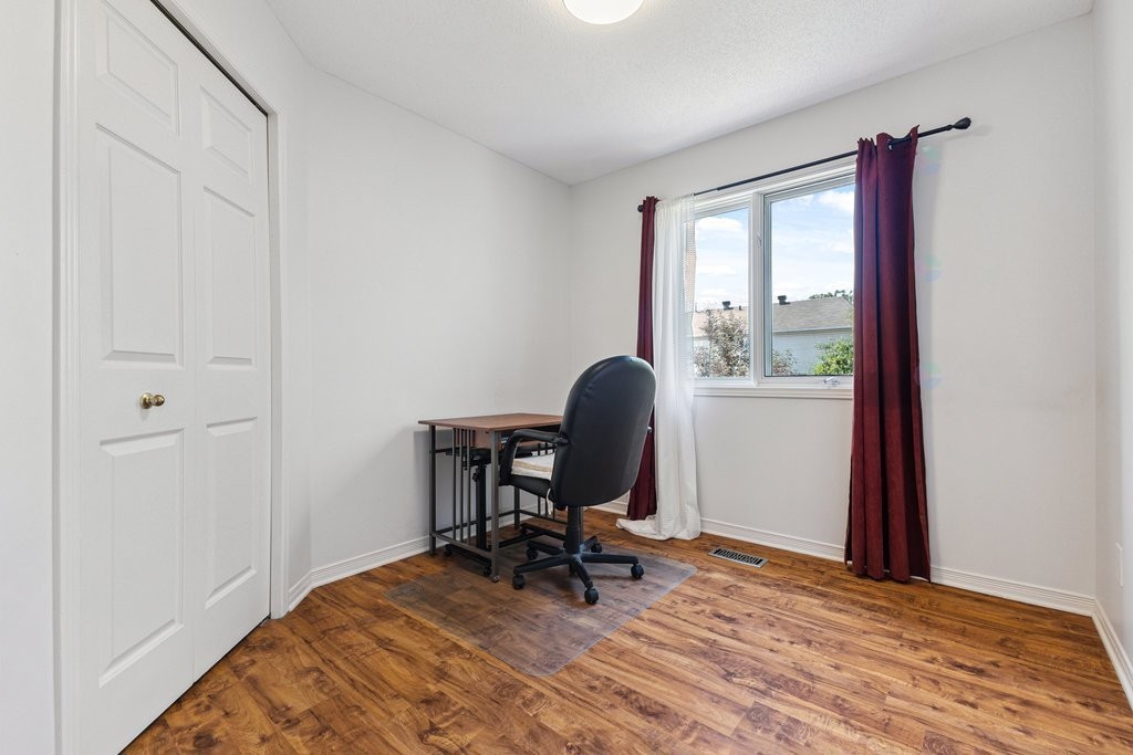 









392


Rue Ernest-Gaboury

,
Gatineau (Gatineau),




QC
J8V2S5

