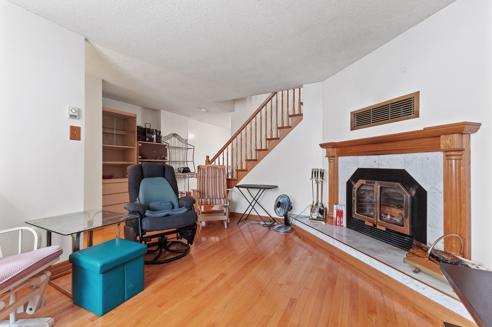 









14


Rue du Ravin-Bleu

,
Gatineau (Hull),




QC
J8Z1X8

