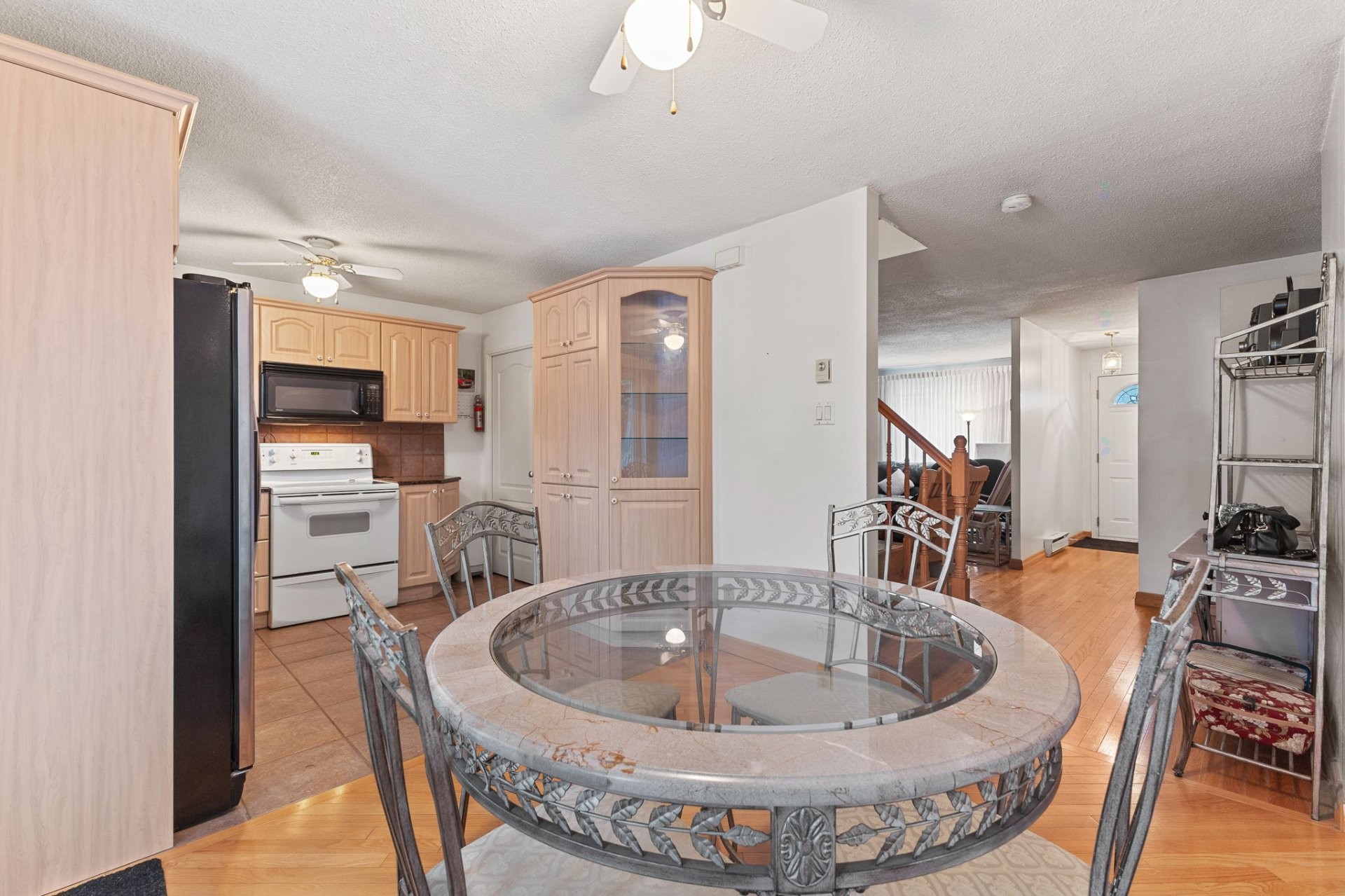









14


Rue du Ravin-Bleu

,
Gatineau (Hull),




QC
J8Z1X8

