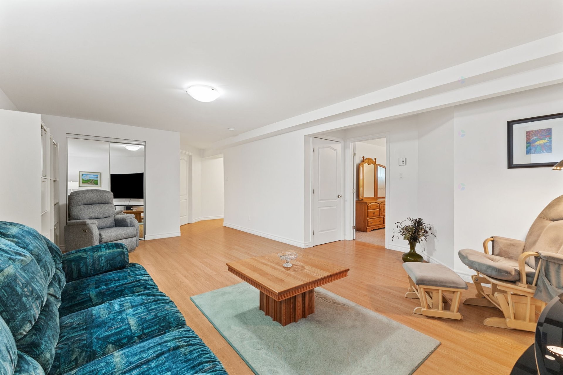 









113


Rue Marie-Louise-McGregor 

,
Gatineau (Buckingham),




QC
J8L0E2

