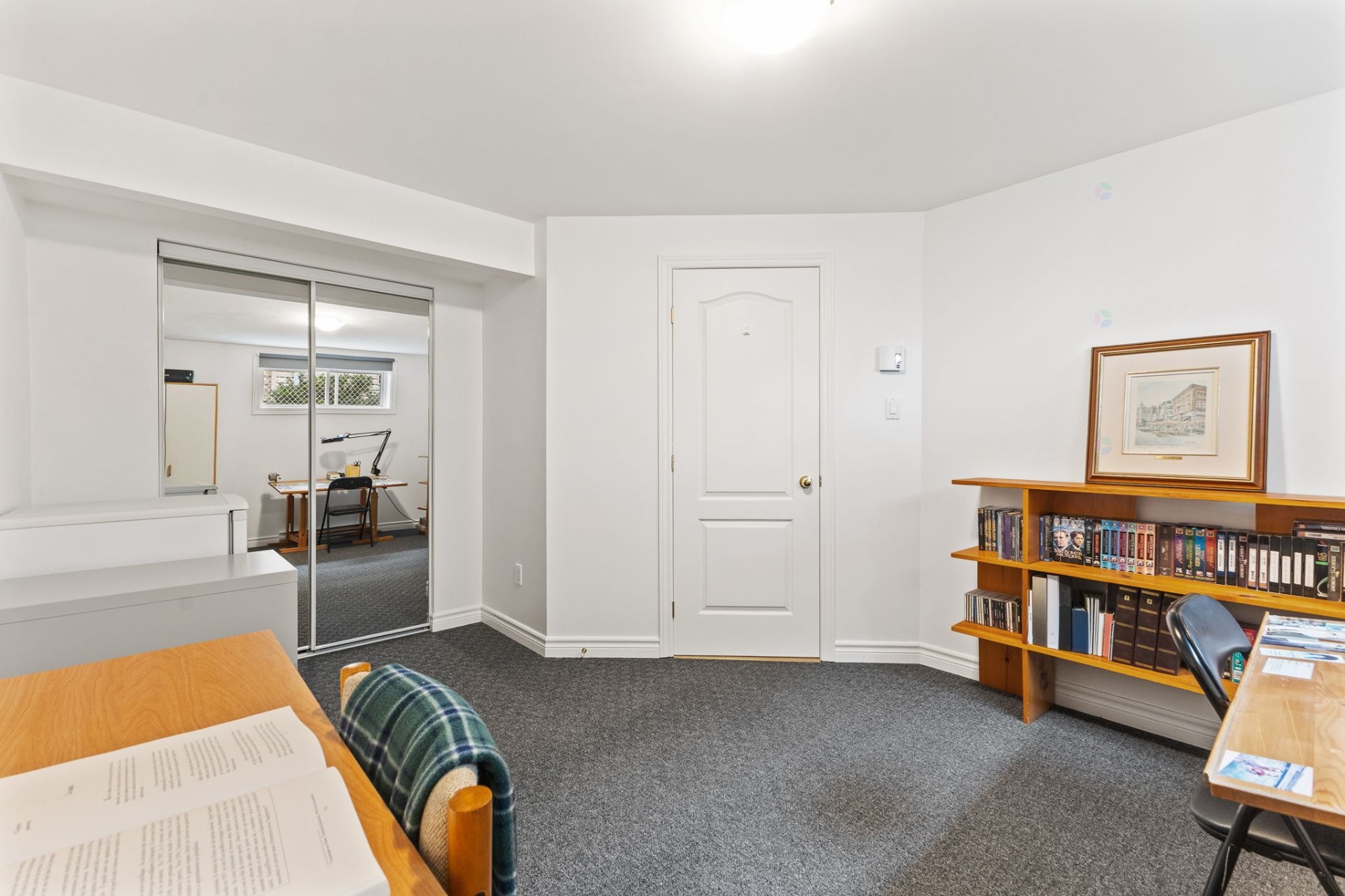 









113


Rue Marie-Louise-McGregor 

,
Gatineau (Buckingham),




QC
J8L0E2

