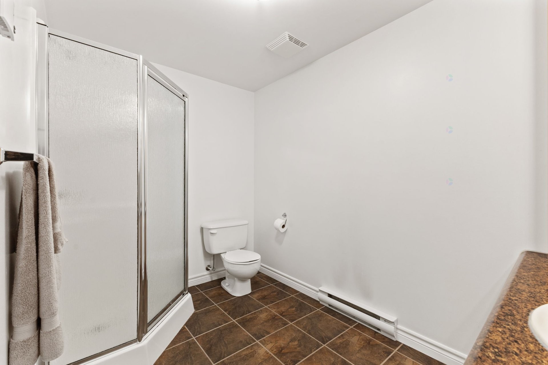 









113


Rue Marie-Louise-McGregor 

,
Gatineau (Buckingham),




QC
J8L0E2


