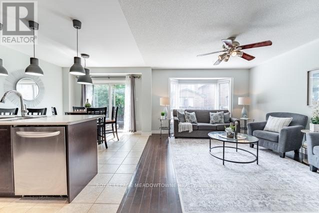 












150 MCCREADY DRIVE

,
Milton,




Ontario
L9T0V2

