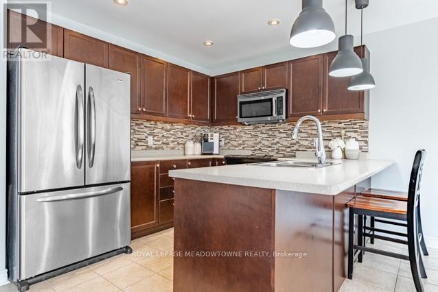 












150 MCCREADY DRIVE

,
Milton,




Ontario
L9T0V2

