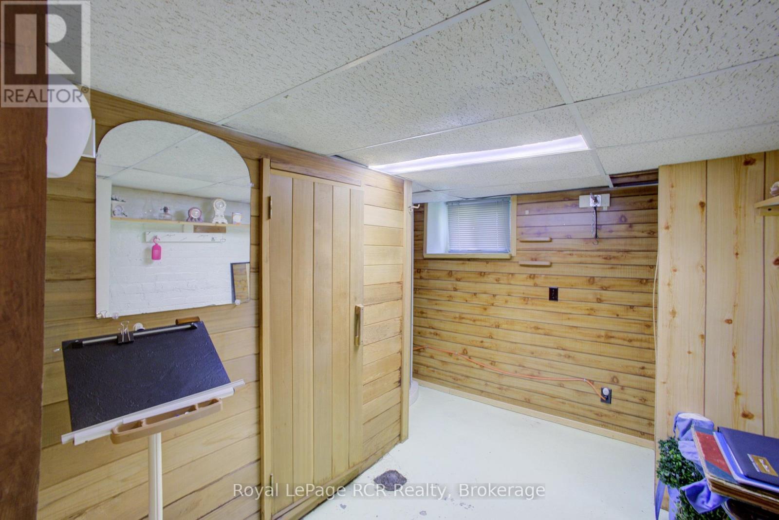 












291 ELMA STREET E

,
North Perth (Listowel),




Ontario
N4W2E2

