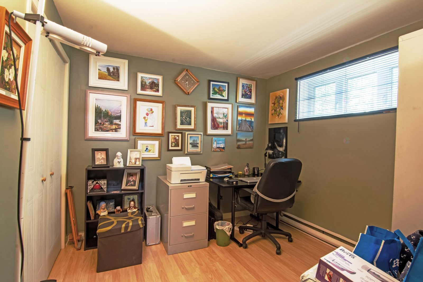 









1885


Rue Legardeur

,
Longueuil (Saint-Hubert),




QC
J3Y5E9


