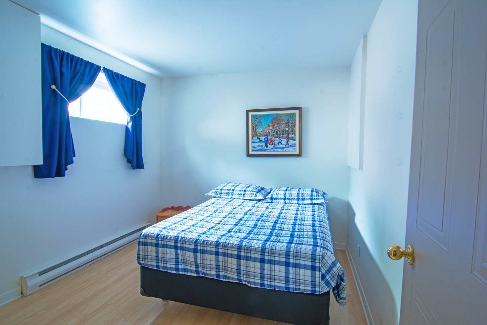 









1885


Rue Legardeur

,
Longueuil (Saint-Hubert),




QC
J3Y5E9

