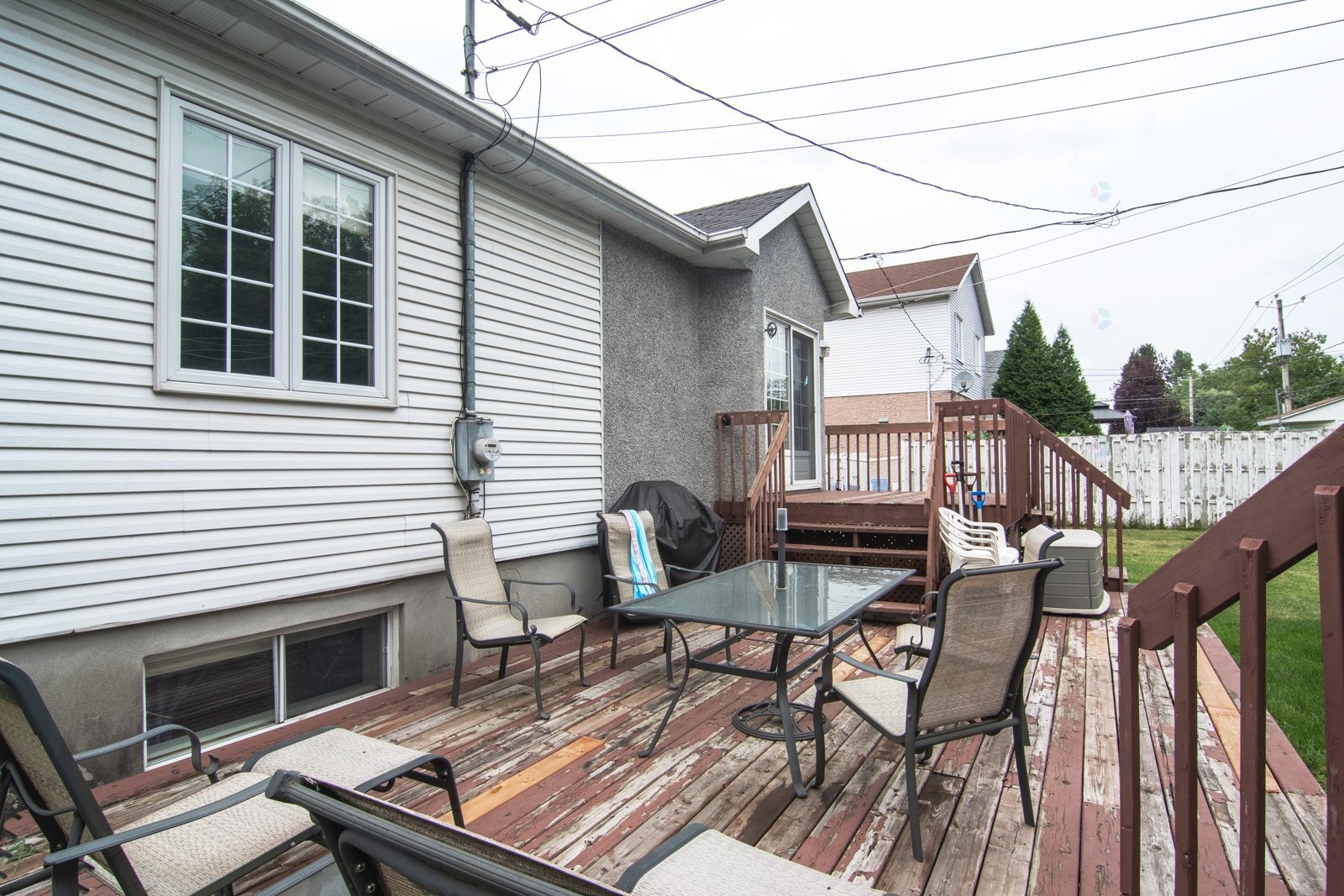 









1885


Rue Legardeur

,
Longueuil (Saint-Hubert),




QC
J3Y5E9

