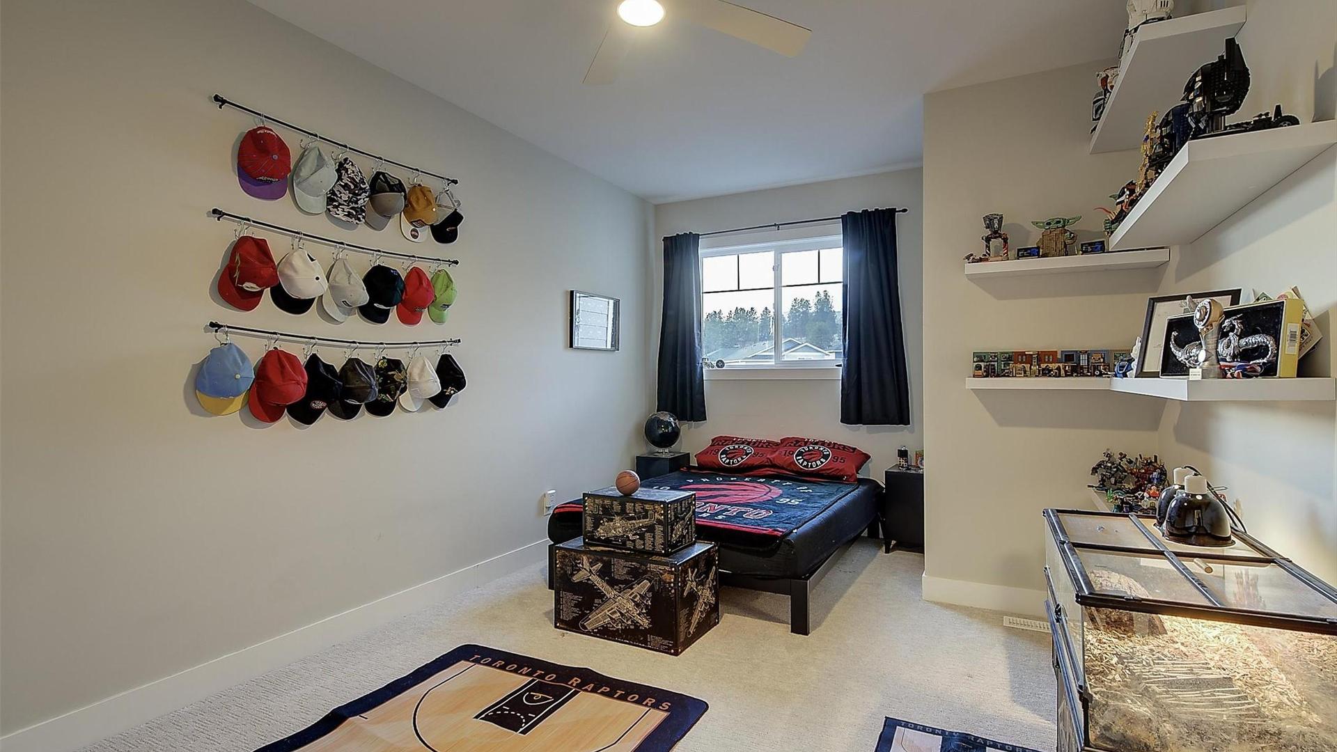 









2383


Hawks

Boulevard,
West Kelowna,




BC
V4T 0A7

